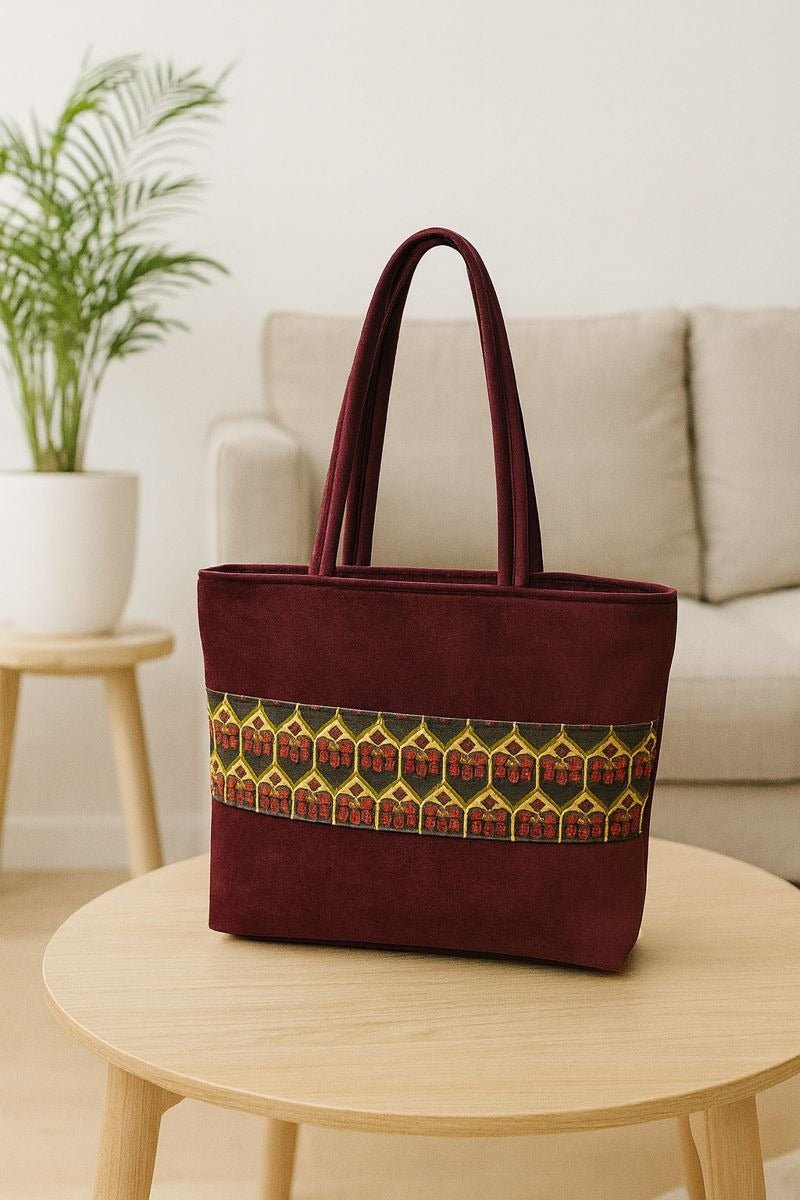 Hemp Tote Bag | Handcrafted Everyday Carry Bag – Tote Bags on Brown Living™. SKU: BLIA01_Design3. Img 3.