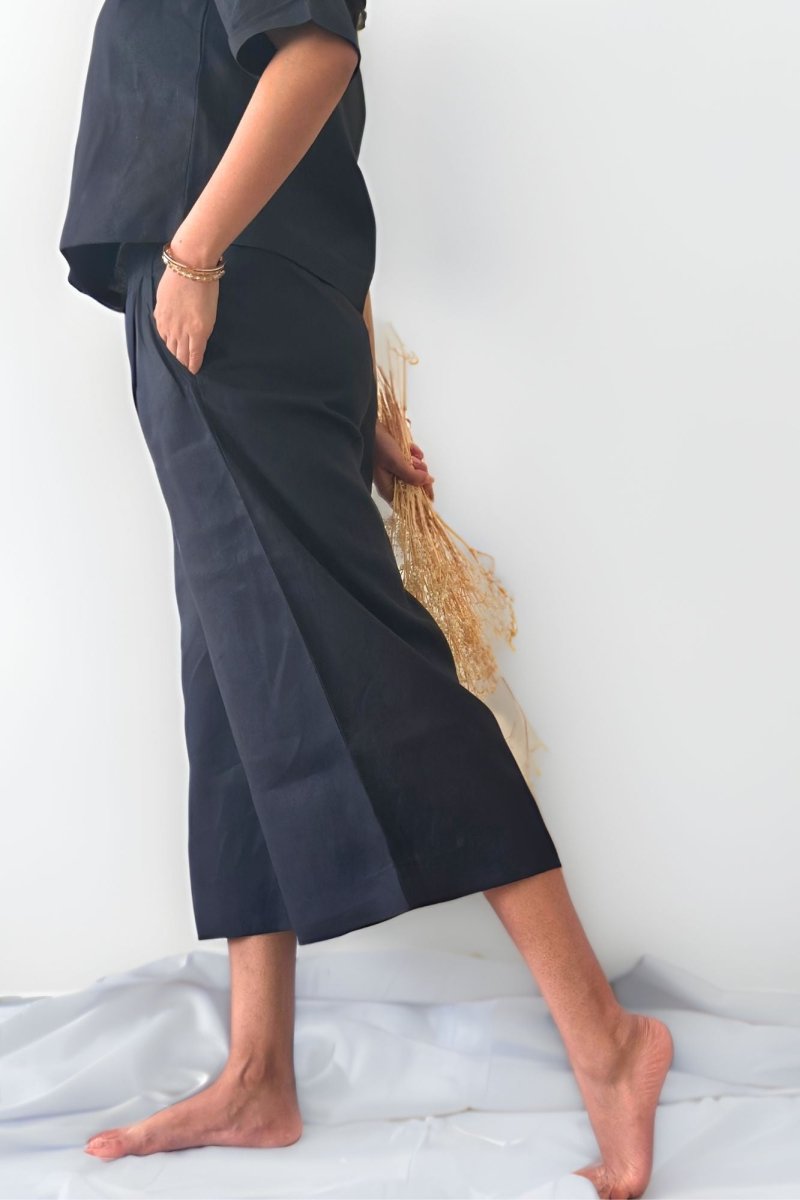 Hemp Wide Leg Pants With Side Zip With Pockets – Womens Pants by Pravaah India available on Brown Living™. Xs Blurberry. SKU: PRA24CL5IXS. Img 6.