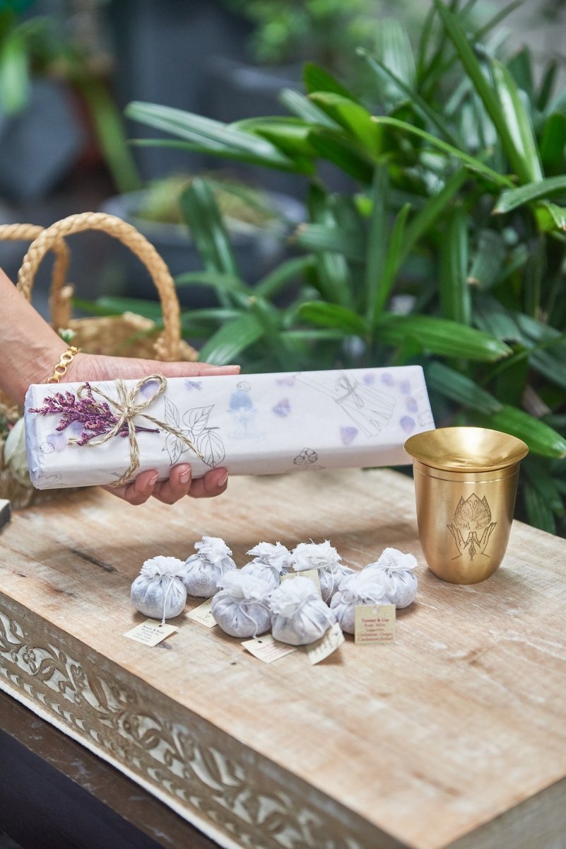Herbal Tea Gift Box - Finest Selection Of Ayurvedic Teas – Gift Giving by Sātmya available on Brown Living™. . SKU: herba_24gms5487. Img 10.