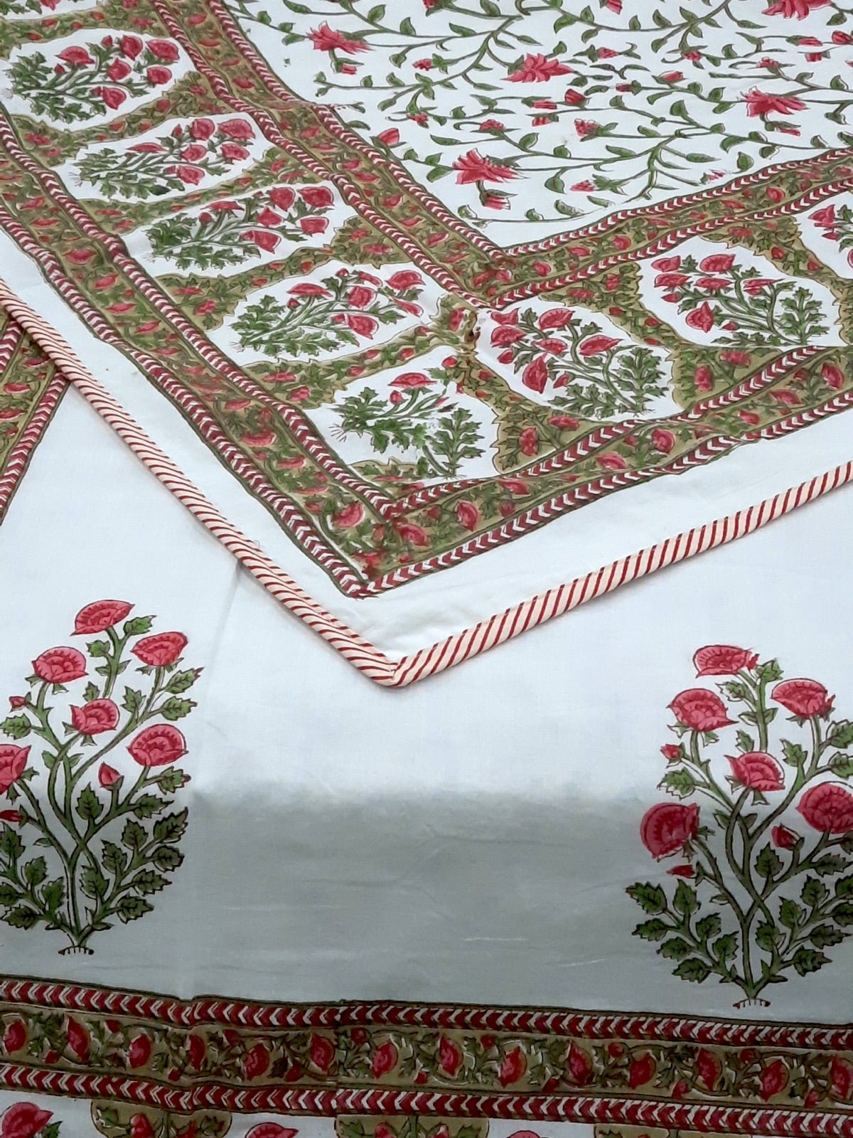 Indian Summer Reversible AC Quilt - Pink & White, Mughal Print (90x60inches) | Verified Sustainable by Brown Living™