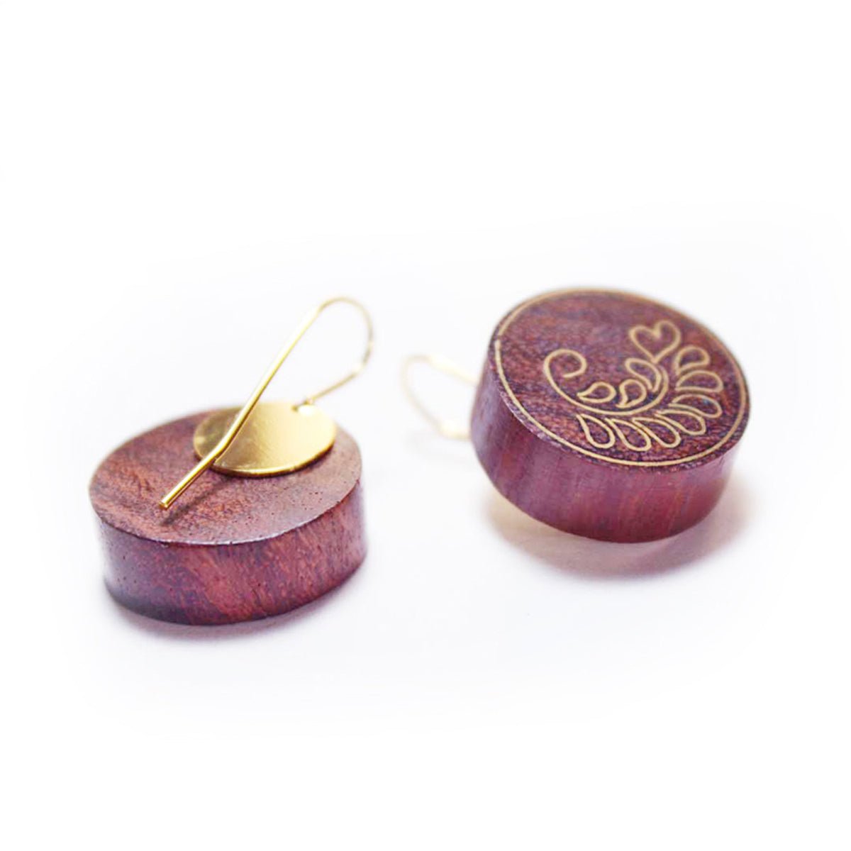 Ivy Taarkashi Wooden Earring - Brass Inlay Craft – Jewellery on Brown Living™. SKU: UATRWJ007. Img 5.