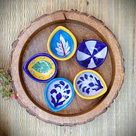 Jaipur Blue Pottery Re - usable Diyas - Set of 5 – Candles & Fragrances on Brown Living™. SKU: SACHIIJBPRDS002. Img 1.
