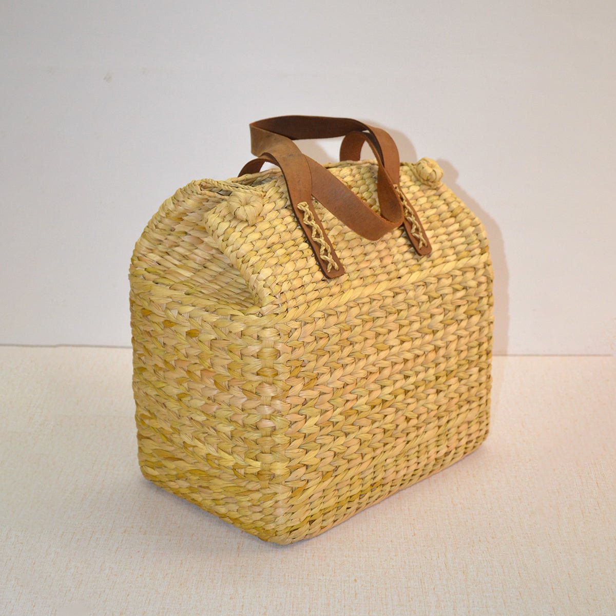 Kauna Lunch & Picnic Basket Large – Picnic Basket by DHARINI available on Brown Living™. . SKU: KAPBAS027A - n. Img 5.