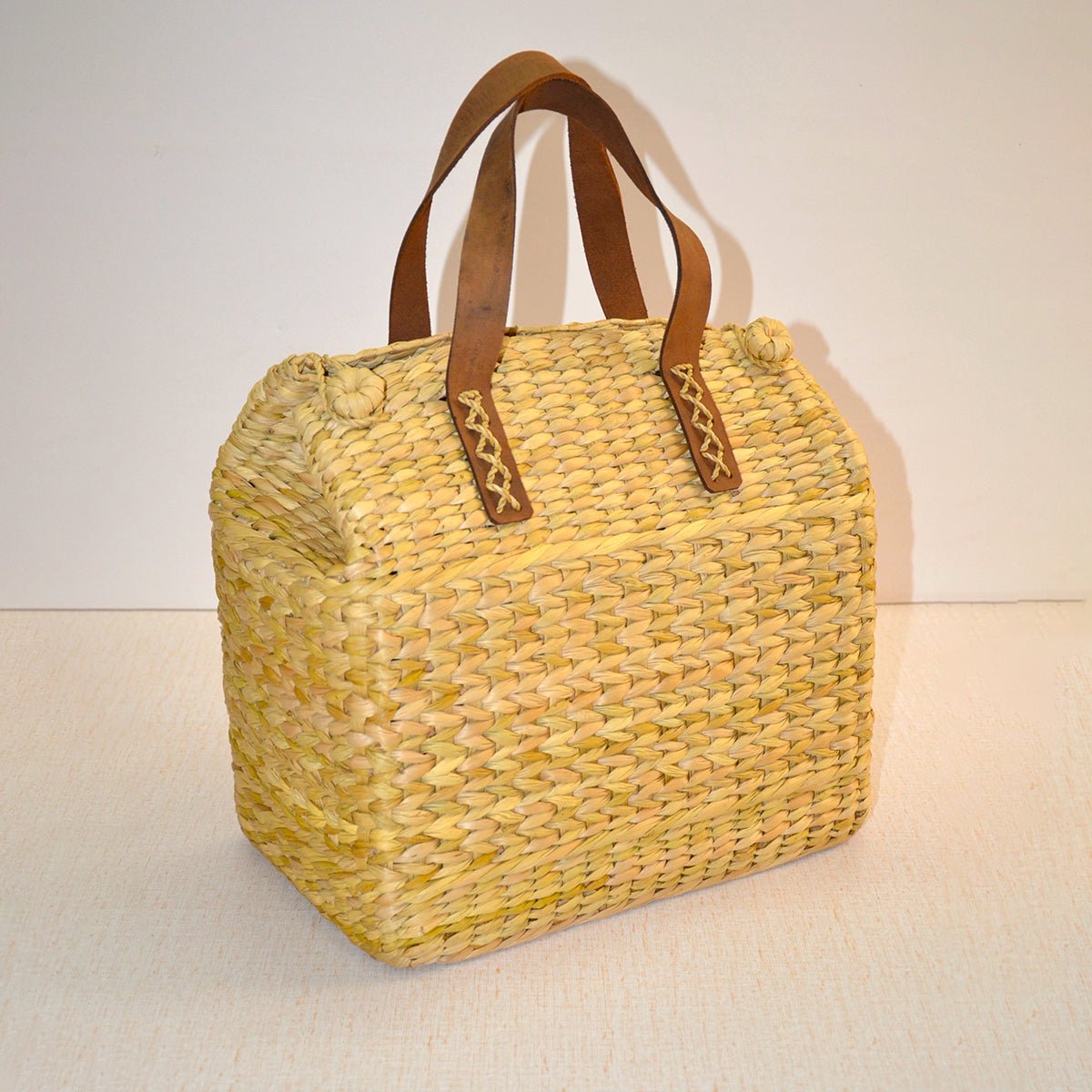 Kauna Lunch & Picnic Basket Large – Picnic Basket by DHARINI available on Brown Living™. . SKU: KAPBAS027A - n. Img 6.