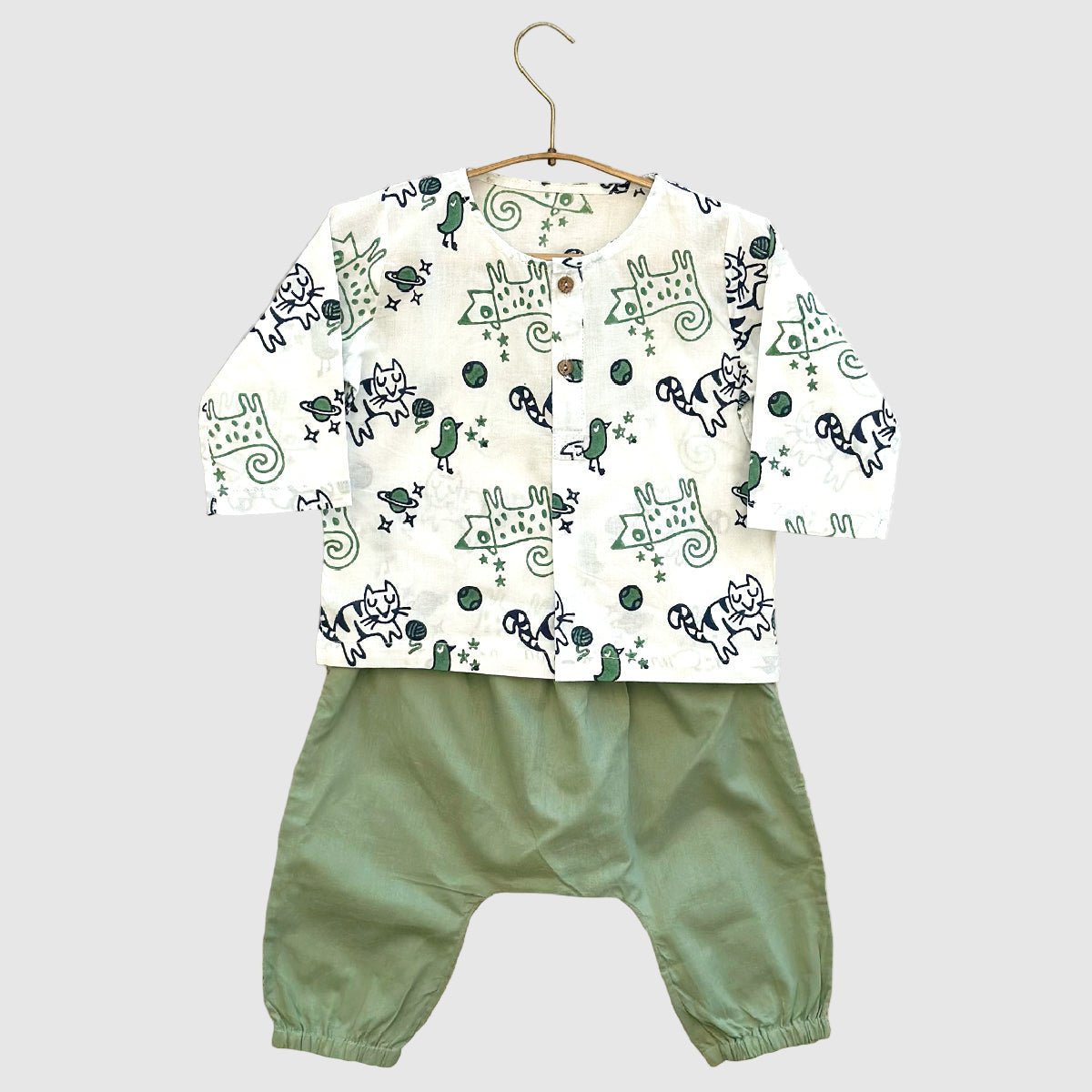 Kids Unisex Organic Billi Mint Kurta & Pajama Set – Kids Daywear Sets on Brown Living™. SKU: BILMNT-KURPJ-03. Img 2.