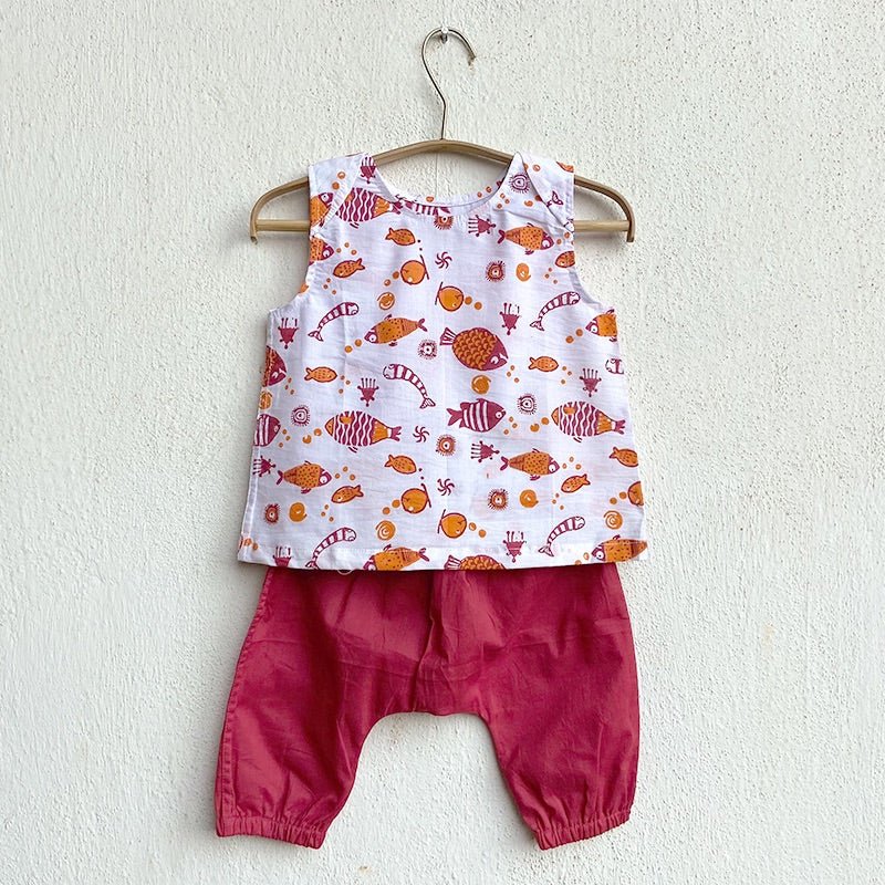 Kids Unisex Organic Cotton Koi Jhabla with Pants – Kids Daywear Sets on Brown Living™. SKU: KOI - RED - JHAPJ - 03. Img 1.