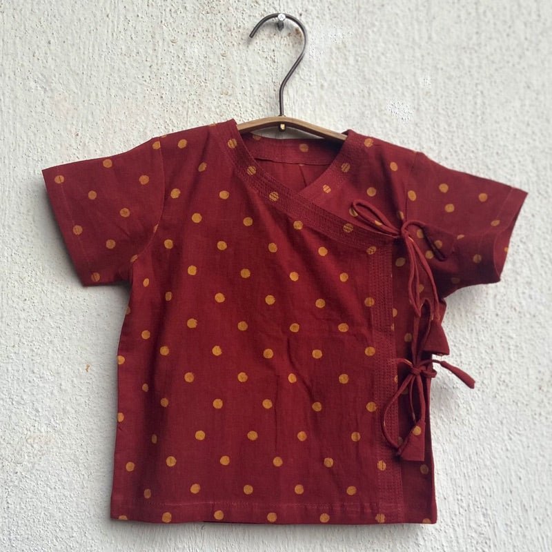Kids Unisex Organic Cotton Madder Raidana Print Angrakha Top and Pants – Kids Daywear Sets on Brown Living™. SKU: RAI - RED - ANGPJ - 03 - 0322. Img 3.