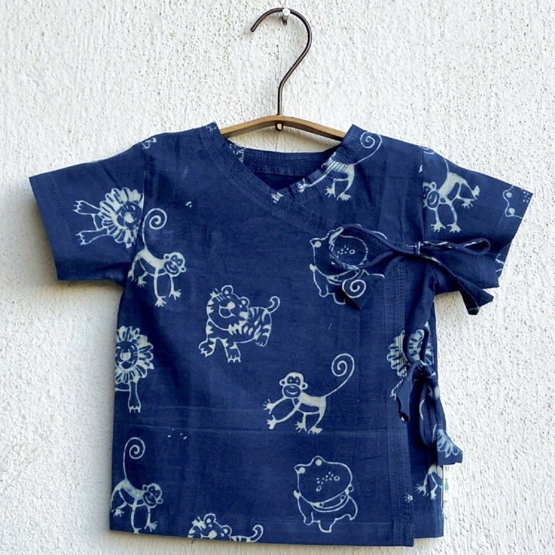 Kids Unisex Organic Newborn Jabla– Indigo Zoo + White Ajrakh – Kids Daywear Sets on Brown Living™. SKU: ZOOWHT-COMBOANG-NB. Img 2.