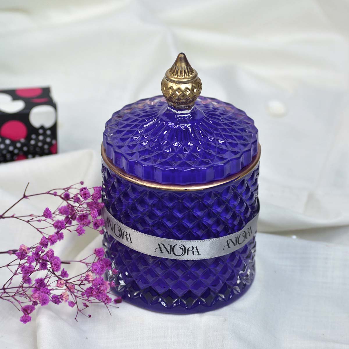 Lavender - Diamond Cut Crystal Jar Soy Wax Candles – Candles & Fragrances on Brown Living™. SKU: ANCA046. Img 3.