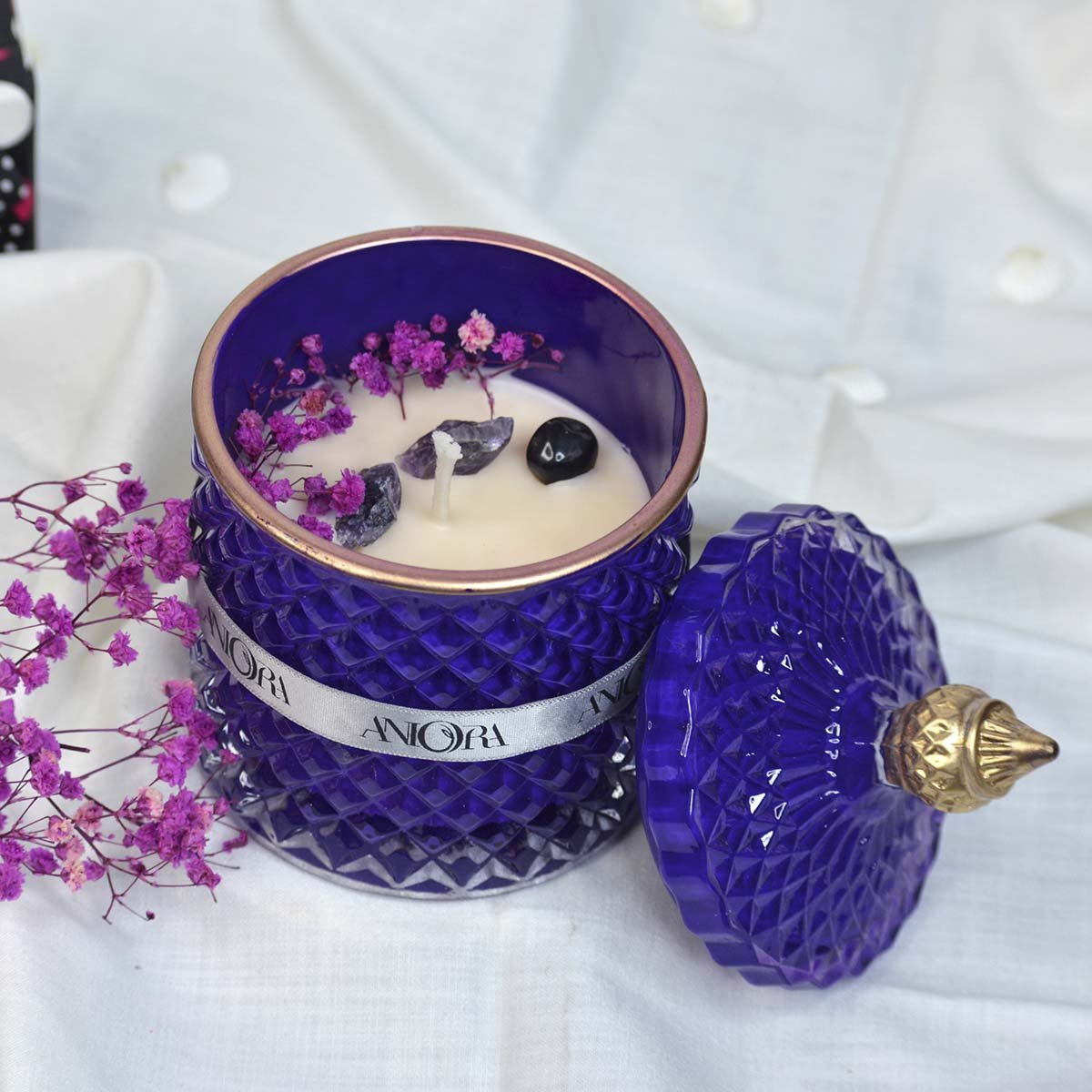 Lavender - Diamond Cut Crystal Jar Soy Wax Candles – Candles & Fragrances on Brown Living™. SKU: ANCA046. Img 1.