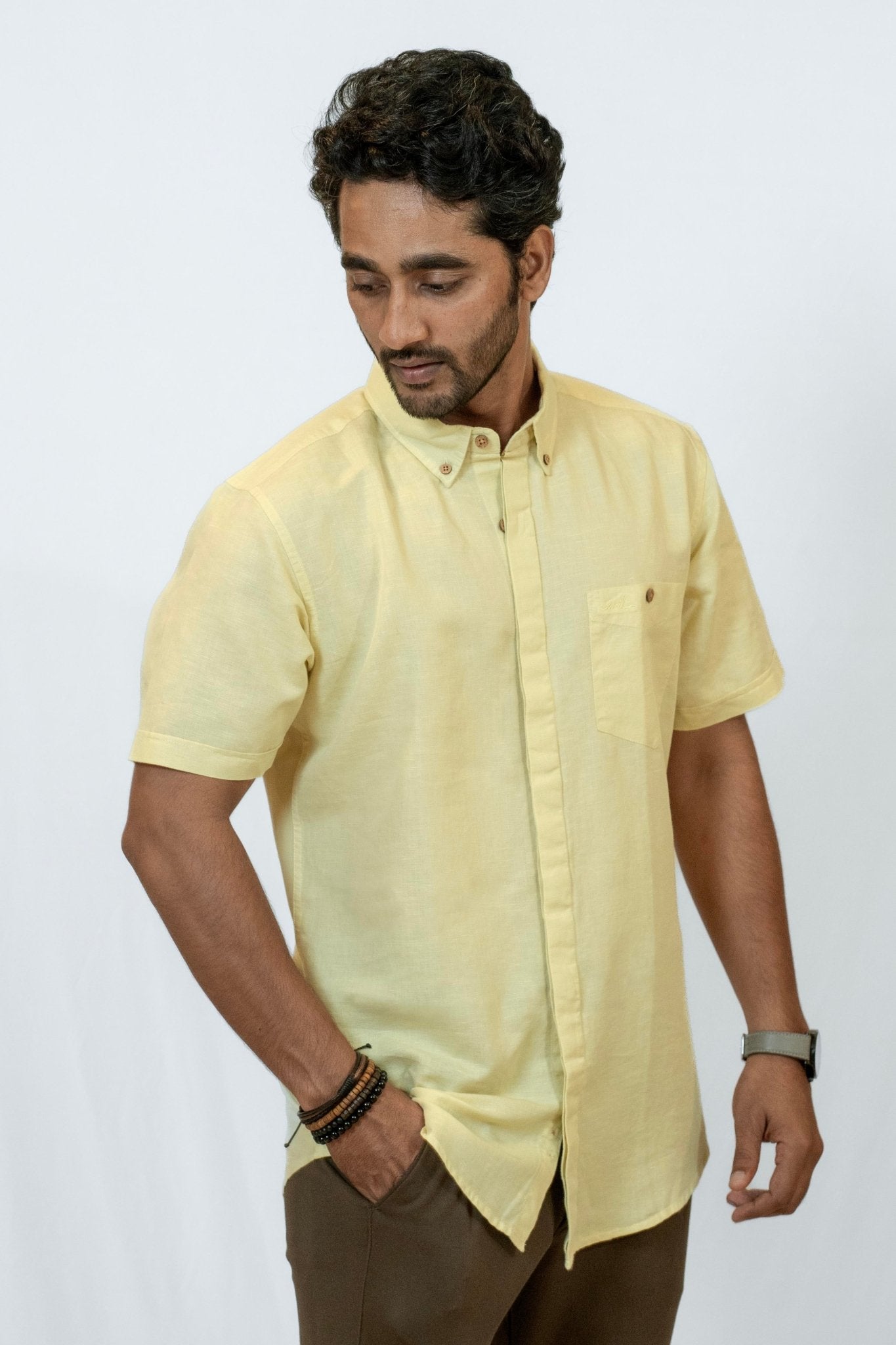 Linen Cotton Classic Shirt With Hidden Pockets | Premium Comfort Wear – Mens Shirt on Brown Living™. SKU: ANTLCCLFYVS. Img 3.