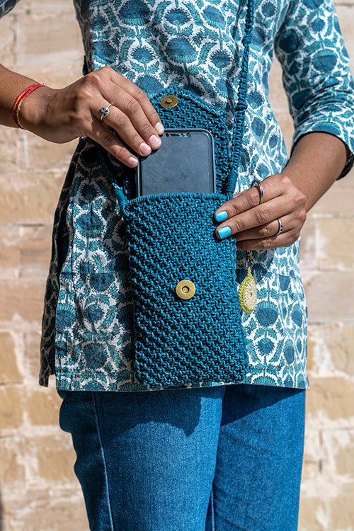 Little Marvel Mobile Pouch | Compact Everyday Carry | Lightweight & St – Bags on Brown Living™. SKU: S23LMMOBPO177-IB. Img 8.