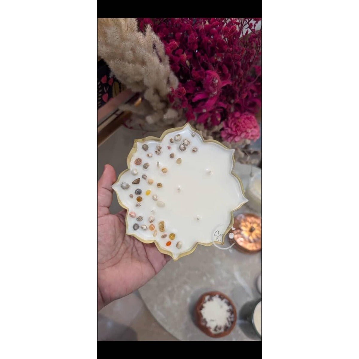 Lotus Bloom Aroma Candle 5 Inch | Floral Decorative Candle – Candles & Fragrances on Brown Living™. SKU: SSAS-61LAVR. Img 1.