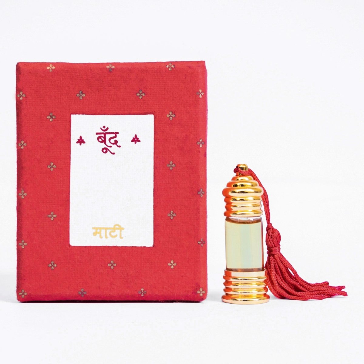 माटी | Maati Natural Perfume Oil (Petrichor Attar) – Essential Oils by Boond Fragrances available on Brown Living™. 6ml . SKU: BF01. Img 5.