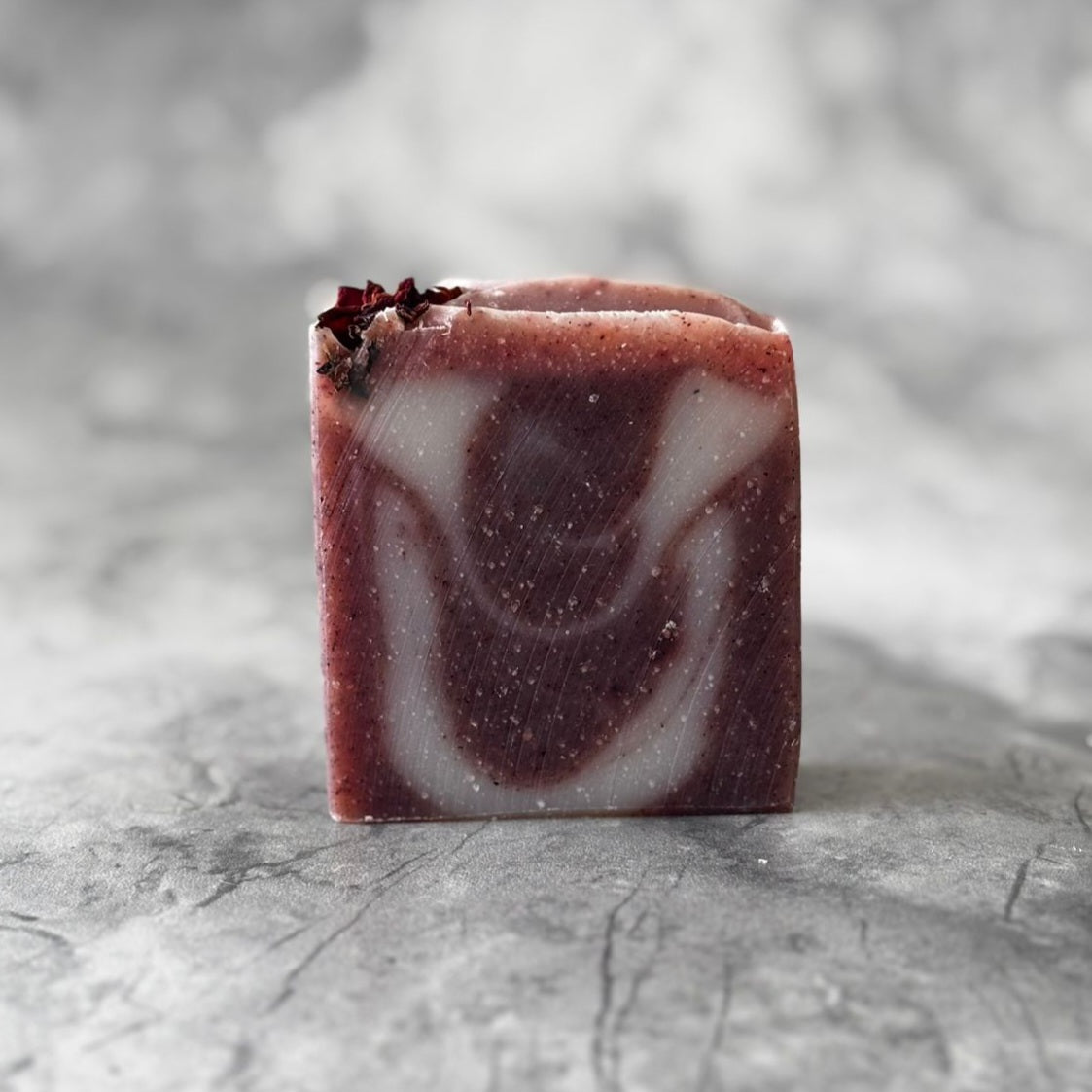 Manjistha Jasud Rosehip Handcrafted Cold Processed Soap – Soap on Brown Living™. SKU: MJR1002X. Img 1.
