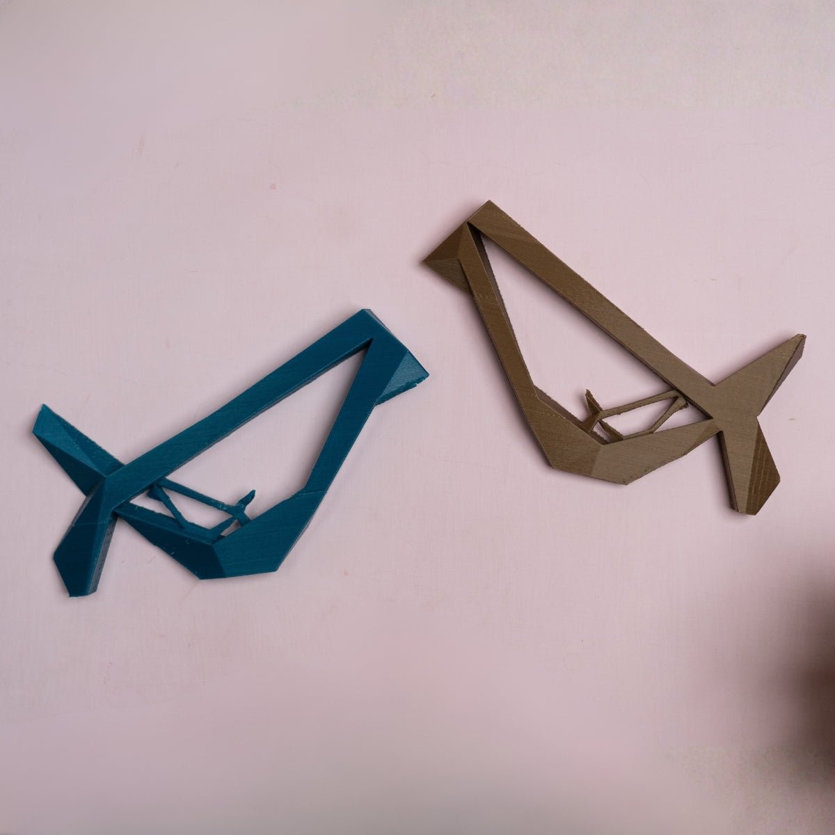 Mater Tales Plant - Based Bronze Wall Decor – Home Decor on Brown Living™. SKU: MATAEDPLTRA035. Img 1.