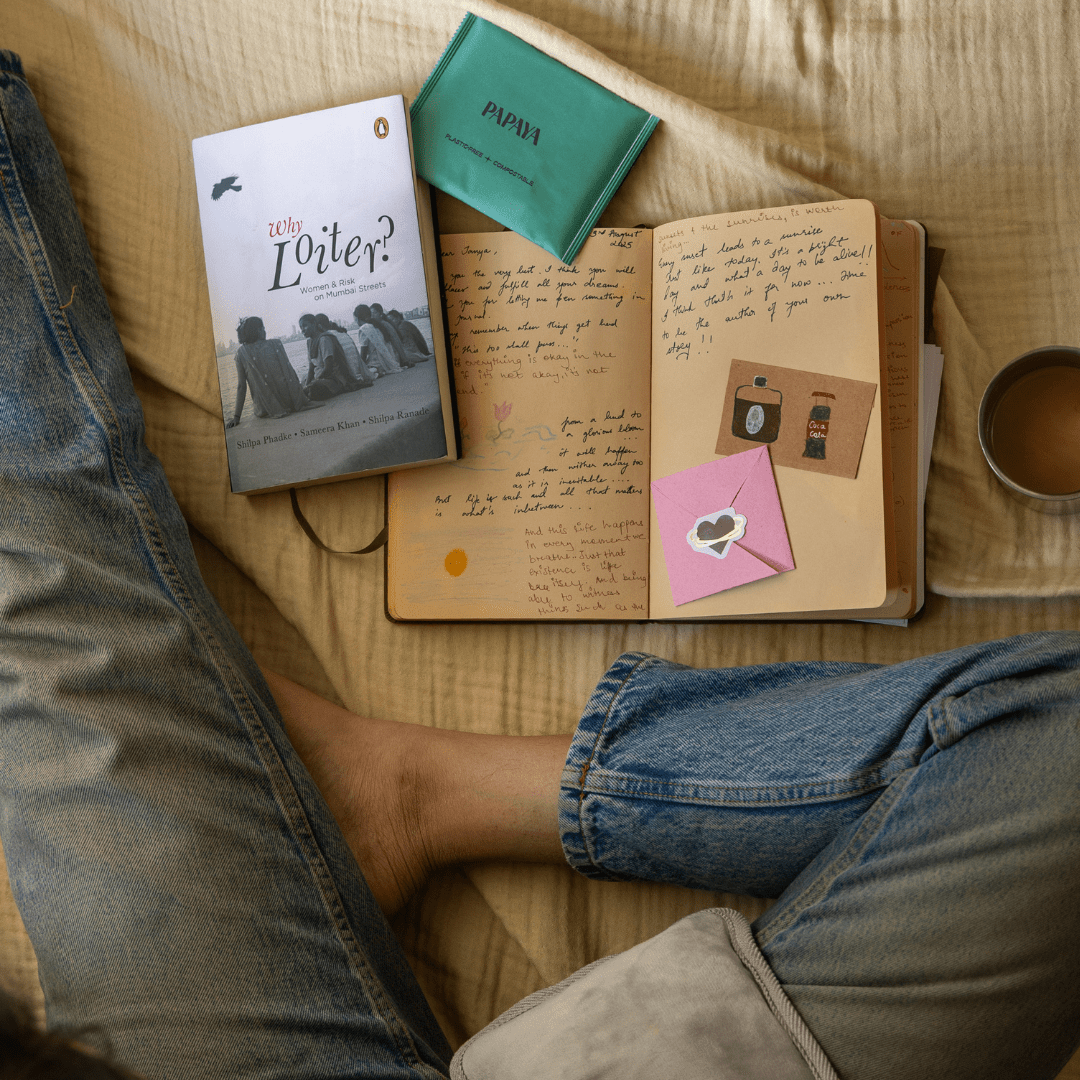 Medium Flow Menstrual Pads Pack of 36 | Comfortable & Absorbent – Sanitary Pad on Brown Living™. SKU: PPMF36. Img 9.