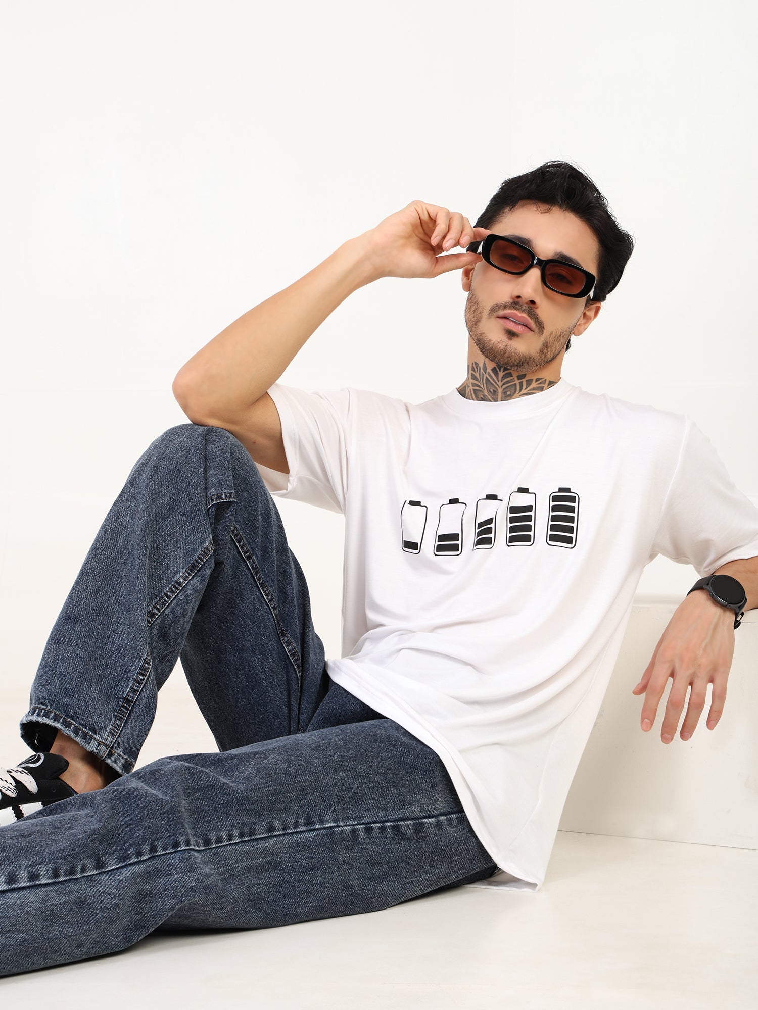 Men Oversized Bamboo T-Shirt – Soft, Breathable & Sustainable Fit – Mens T-Shirt on Brown Living™. SKU: M-GENZ-WHIT-S. Img 14.