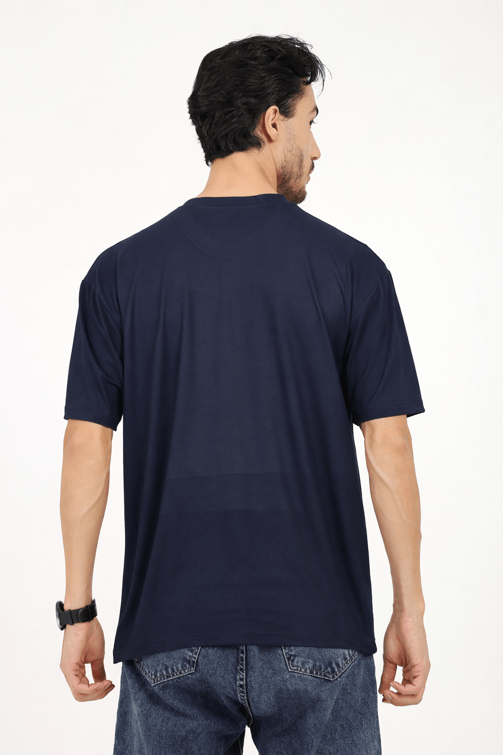 Men Oversized Plain Bamboo T-Shirt – Soft, Breathable & Sustainable – Mens T-Shirt on Brown Living™. SKU: M-PLAIN-OVERSIZ-NAVY-M. Img 24.