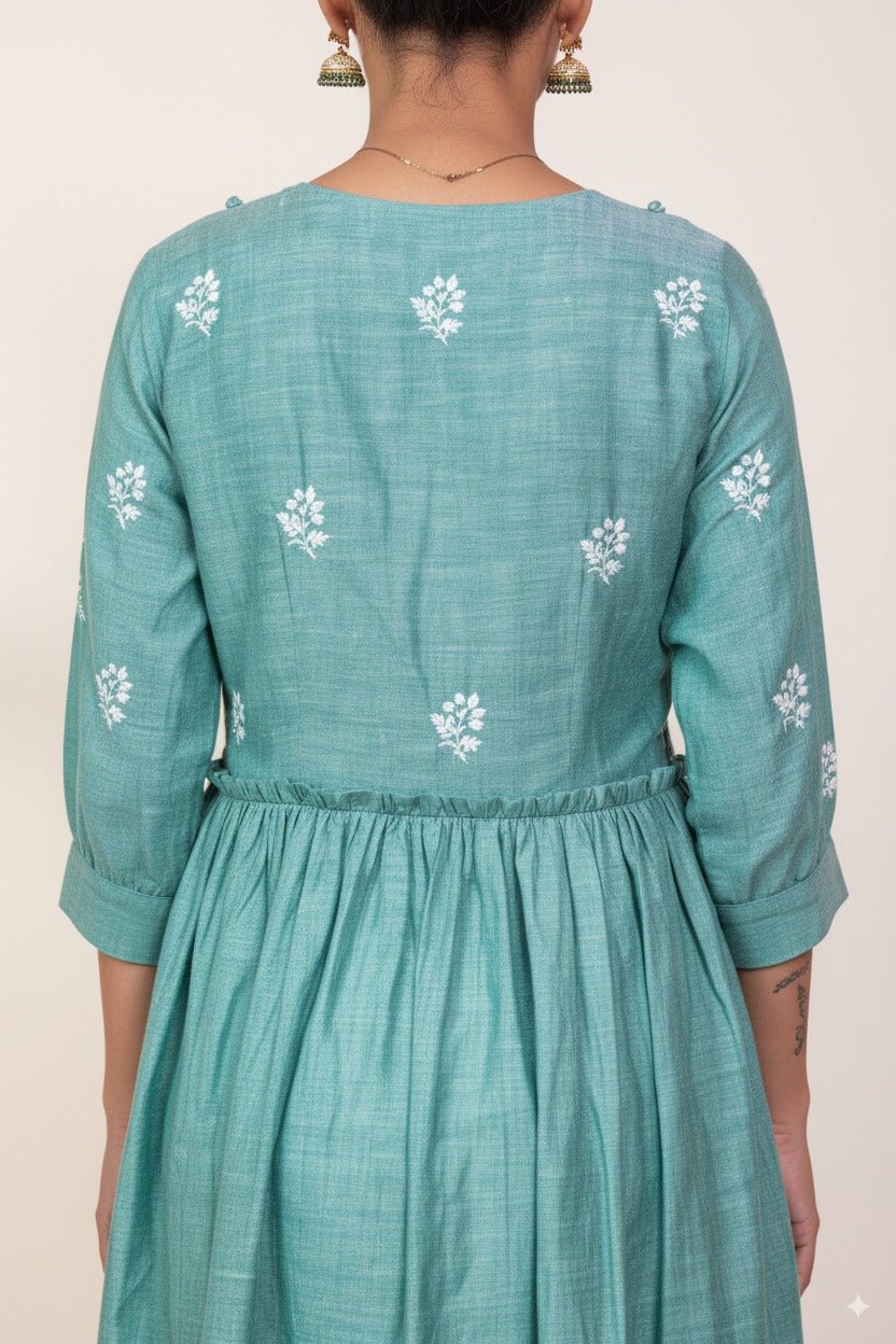 Mint Green Linen Kurta for Women – Everyday Wear – Womens Kurta on Brown Living™. SKU: k14014. Img 4.