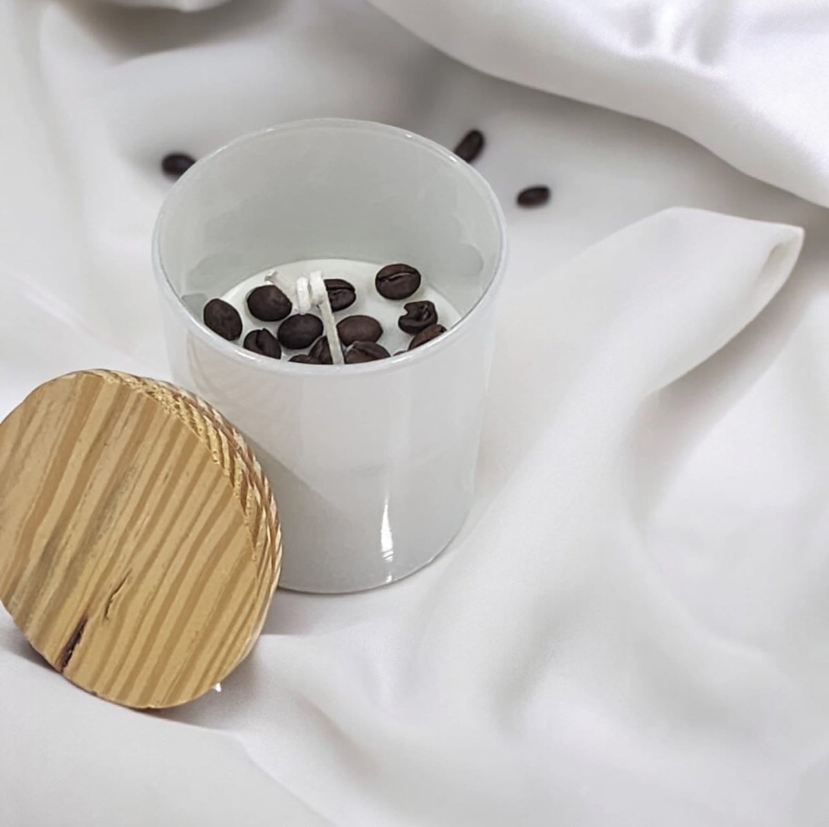 Mocha Delight Aromatic Soy Wax Candle - Pack of 1 – Candles & Fragrances on Brown Living™. SKU: BL_ASC_MD. Img 1.