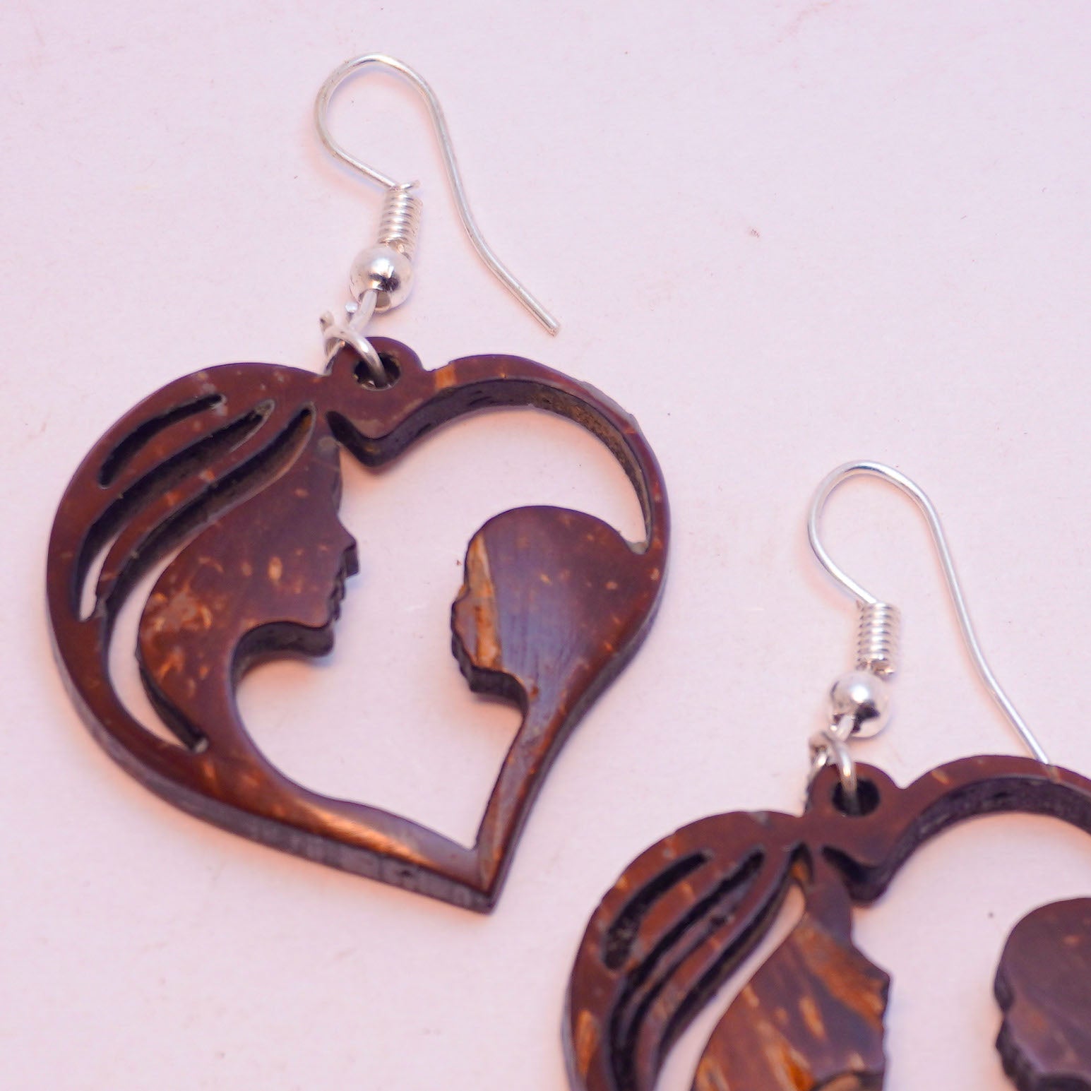 Mom With Baby Pendant And Earring Set Motherhood Jewellery – Womens Jewelry Sets on Brown Living™. SKU: EAR-MAD-032. Img 6.