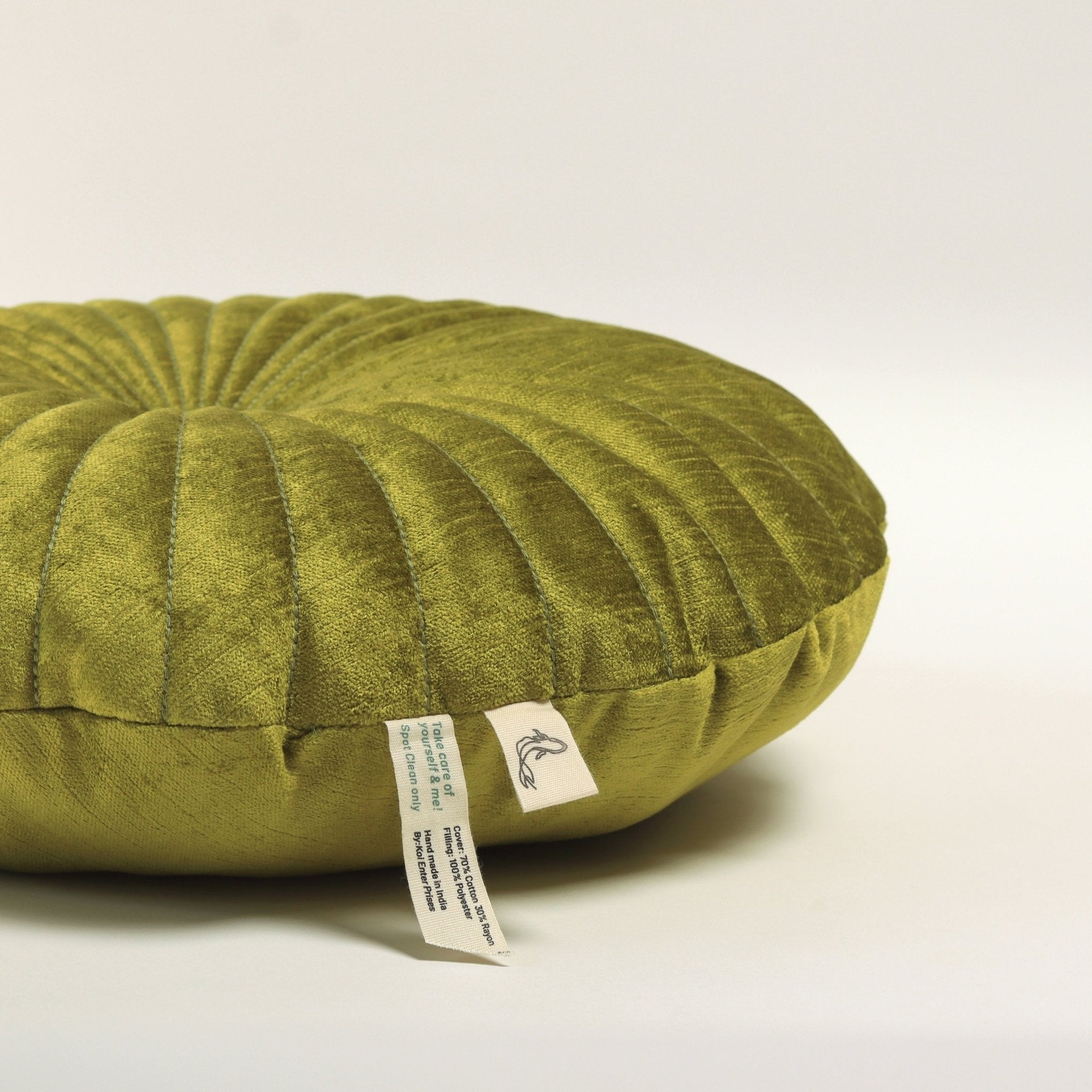 Moss Velvet Throw Pillow Soft Decorative Cushion – Pillow on Brown Living™. SKU: KOI-PL-LM-013. Img 2.