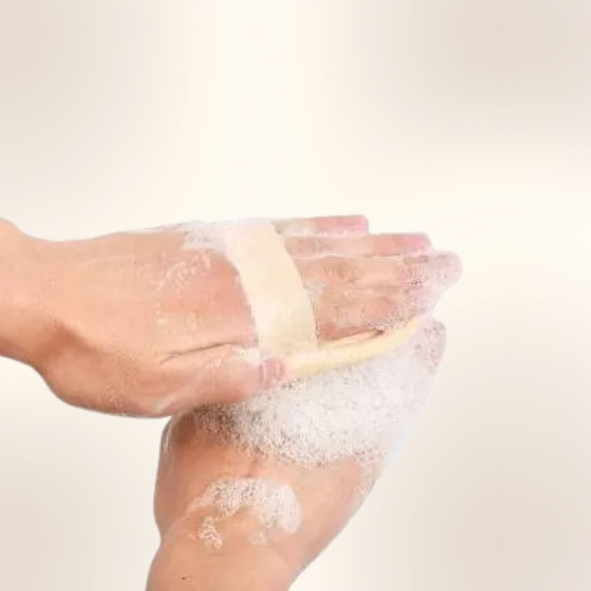 Natural Gourd Loofah with Elastic Grip | Easy - Hold Body Scrubber – Body Scrub on Brown Living™. SKU: KOE-015-HL-2. Img 3.