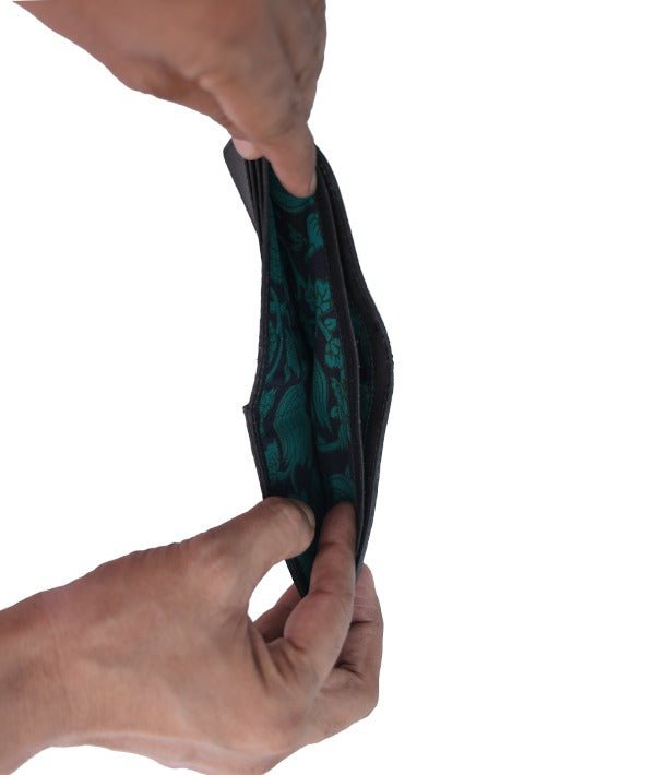 Natural Mens Wallet | Made of Coconut Leather – Mens Wallet on Brown Living™. SKU: ZK8SDW-685-1. Img 6.