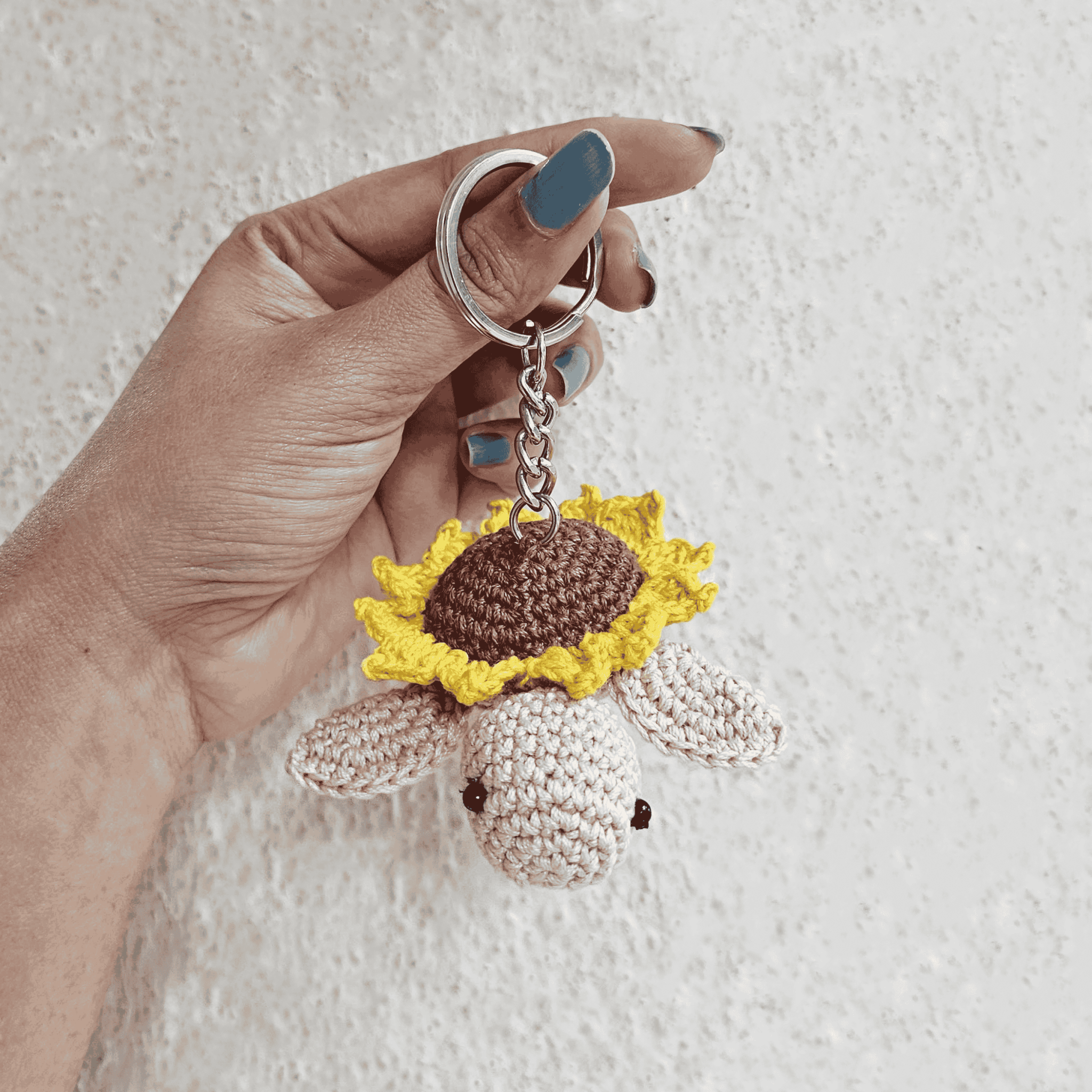 Petalback Sunflower Turtle Keychain – Cute & Eco-Friendly