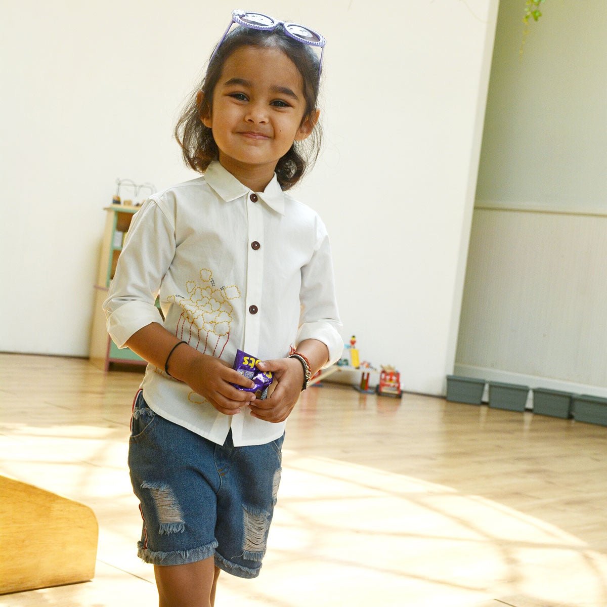 Popcorn Embroidered Unisex Organic Cotton Shirt - White – Kids Shirts on Brown Living™. SKU: NANFS001EMB012 - 18M. Img 8.