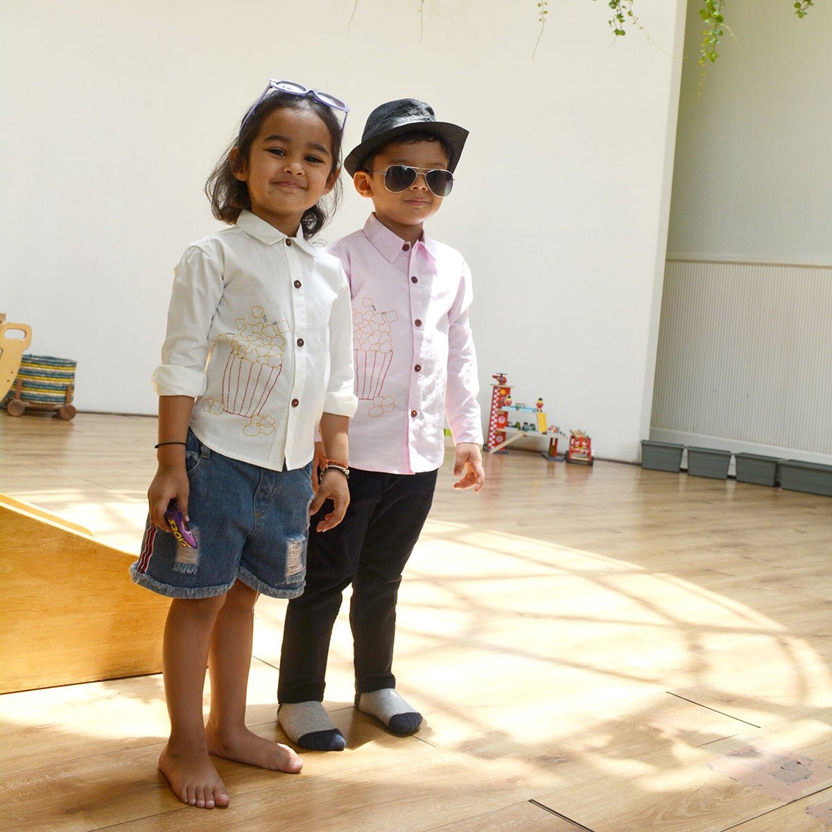 Popcorn Embroidered Unisex Organic Cotton Shirt - White – Kids Shirts on Brown Living™. SKU: NANFS001EMB012 - 18M. Img 5.