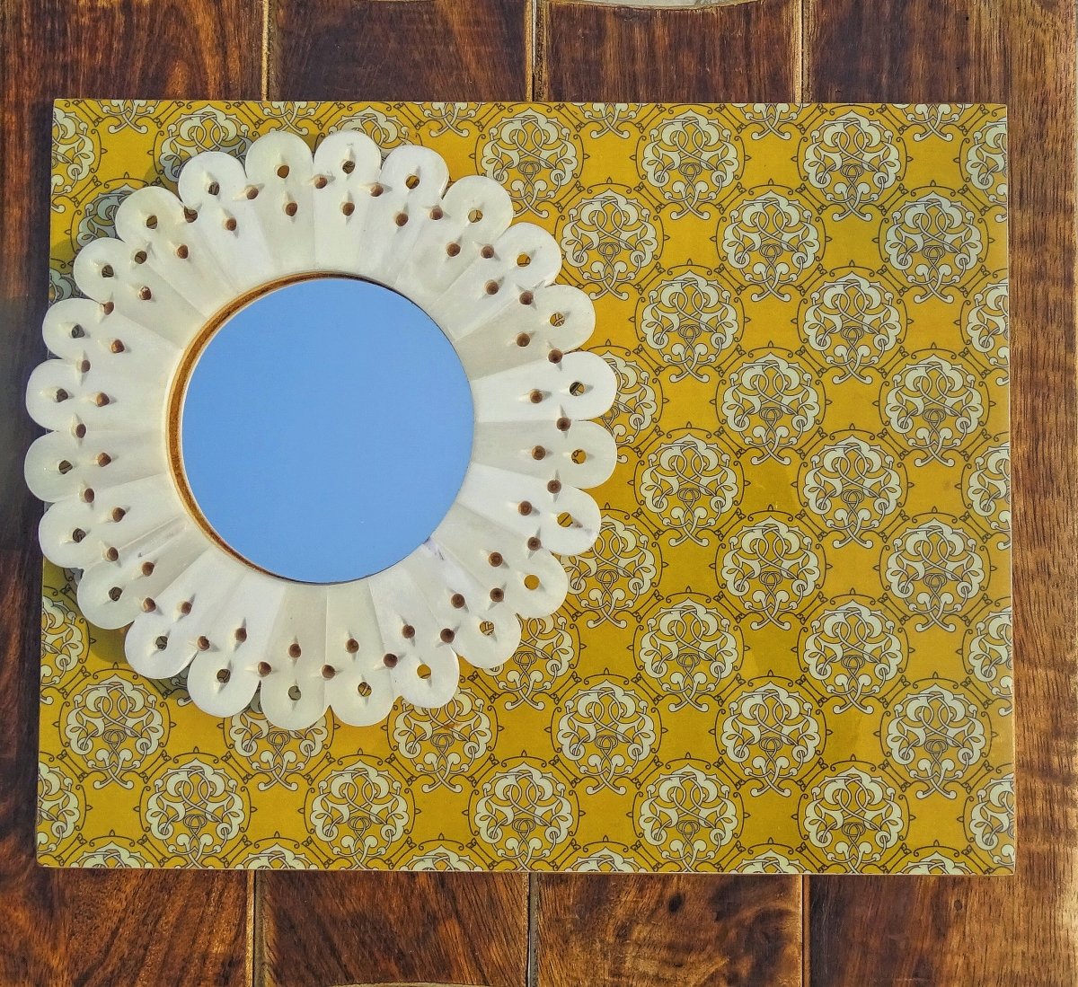 Portable Handcrafted Mirror with Jali – Home Decor on Brown Living™. SKU: MJ00001DR. Img 3.