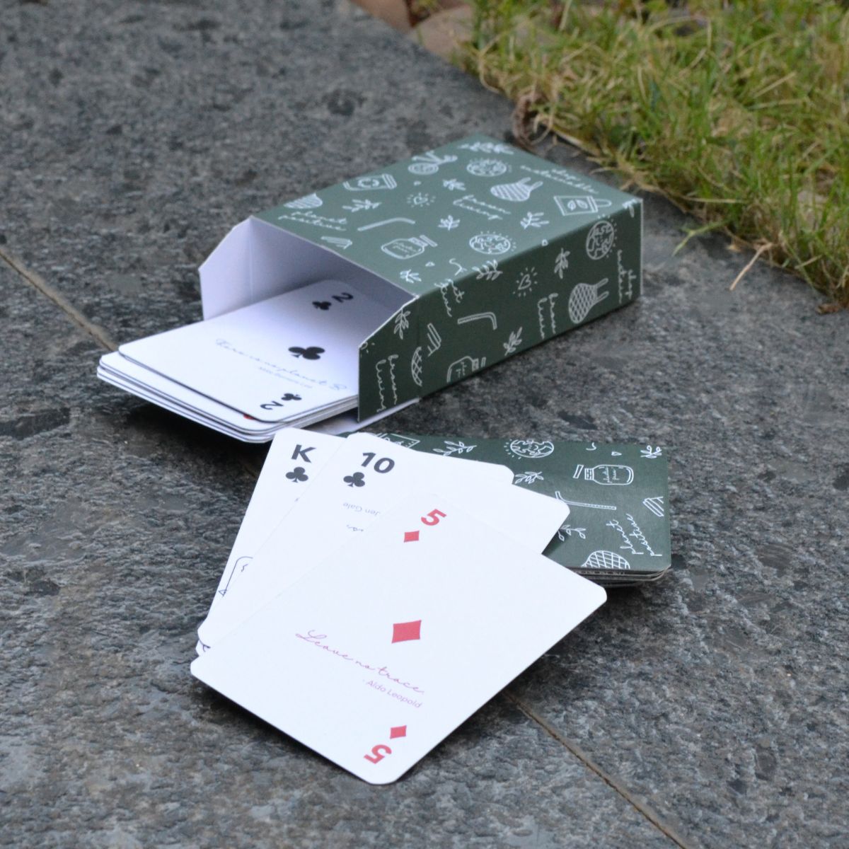 Premium Handmade Eco Playing Cards Set – Card Games on Brown Living™. SKU: BL_PC_PO1n. Img 11.
