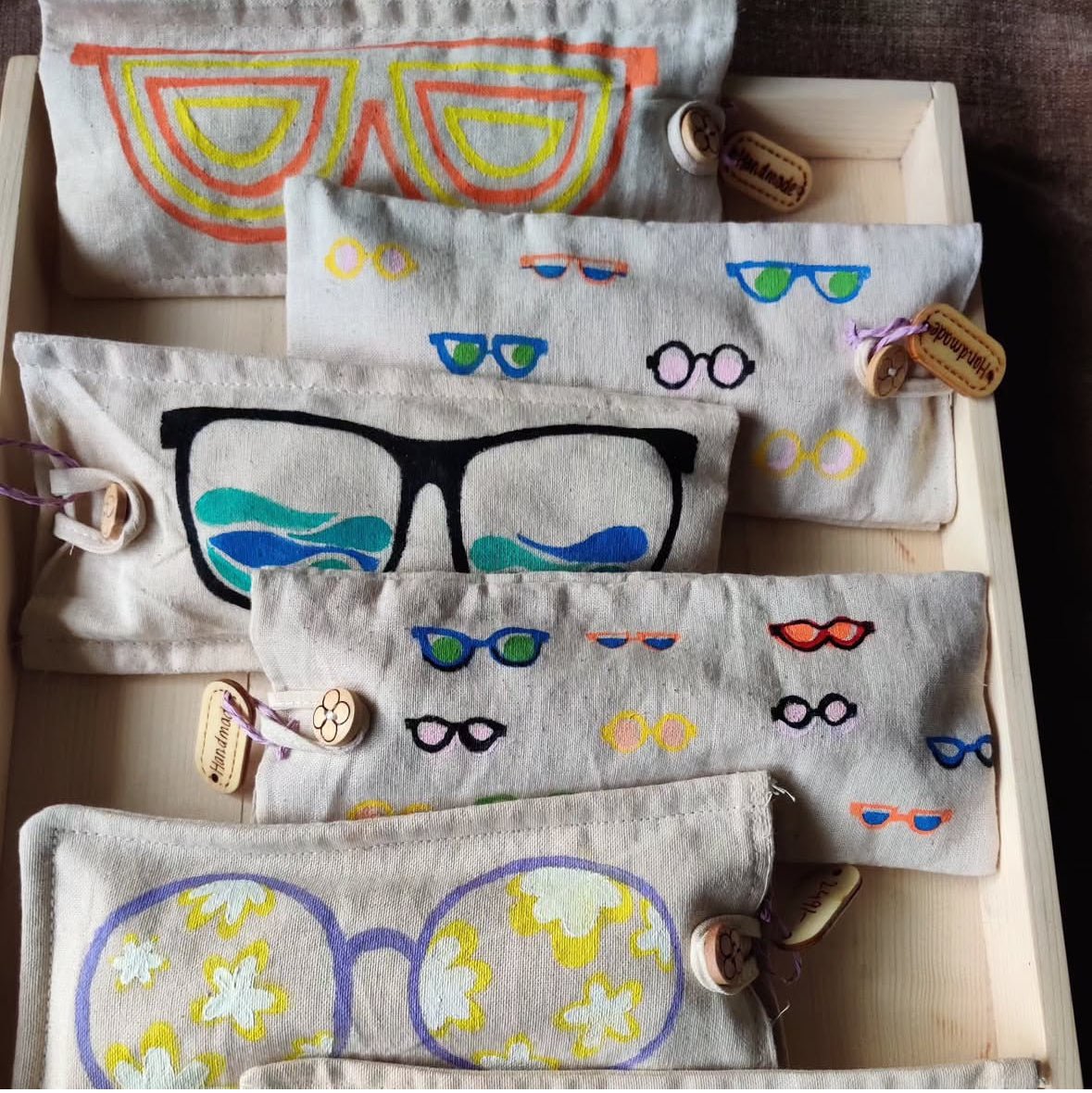 Pure Cotton Sunglasses Cover – Soft, Durable Eyewear Pouch – Covers & Inserts on Brown Living™. SKU: SG01. Img 1.