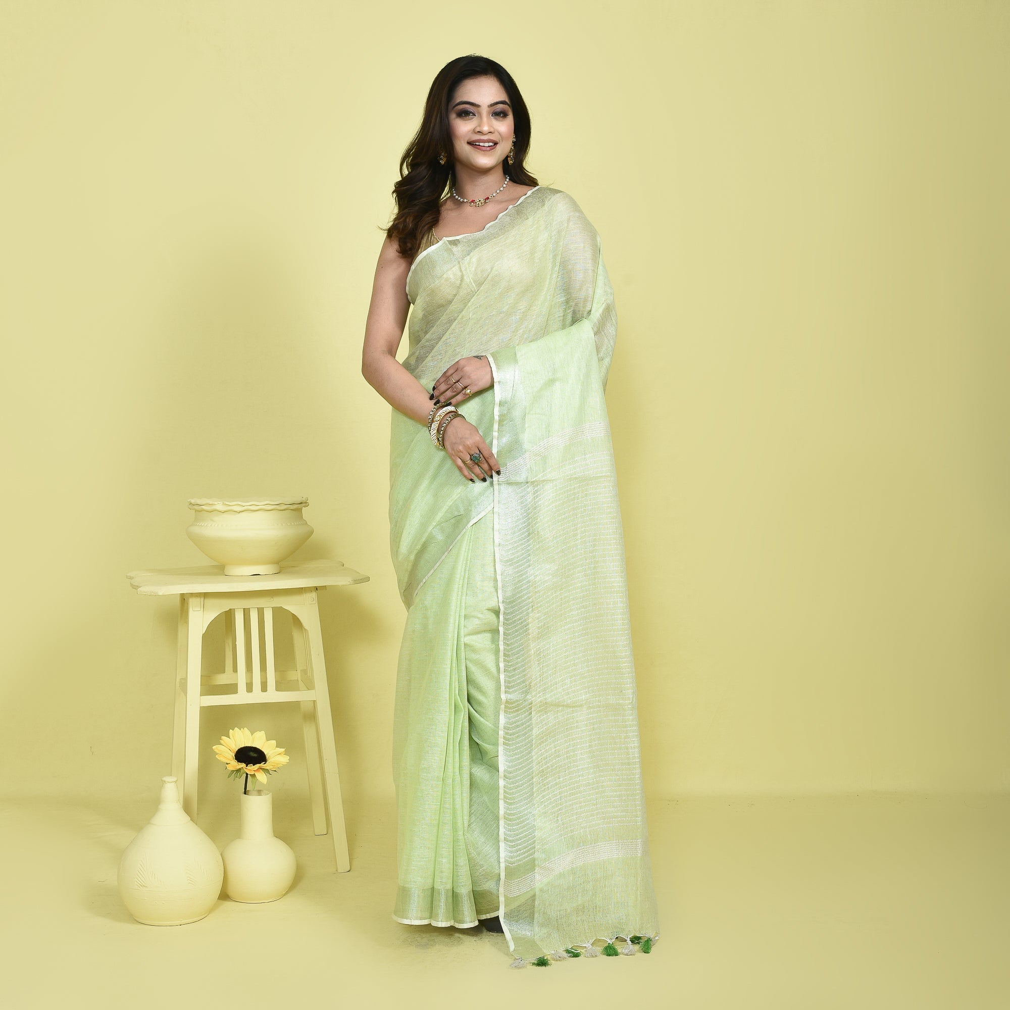 Pure Linen Saree with Metallic Border | Elegant Lightweight Linen Sare – Womens Saree on Brown Living™. SKU: ST-LIN-SAR-GREEN-03. Img 3.