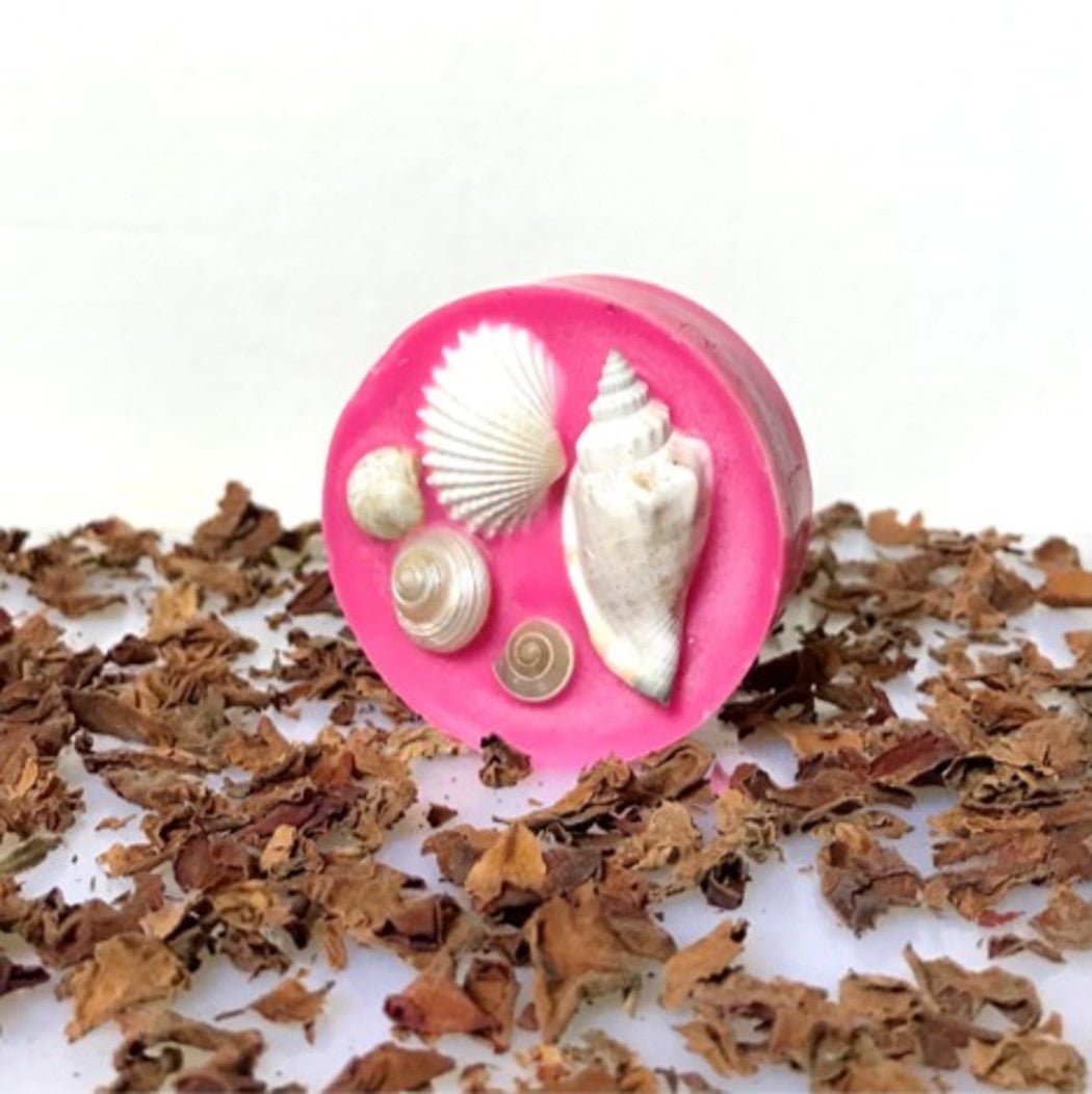 Reusable Seashell Textured Wax Tablet (Round) | Fragranced Wax Tablet – Candles & Fragrances on Brown Living™. SKU: SSWXTBRS1. Img 8.