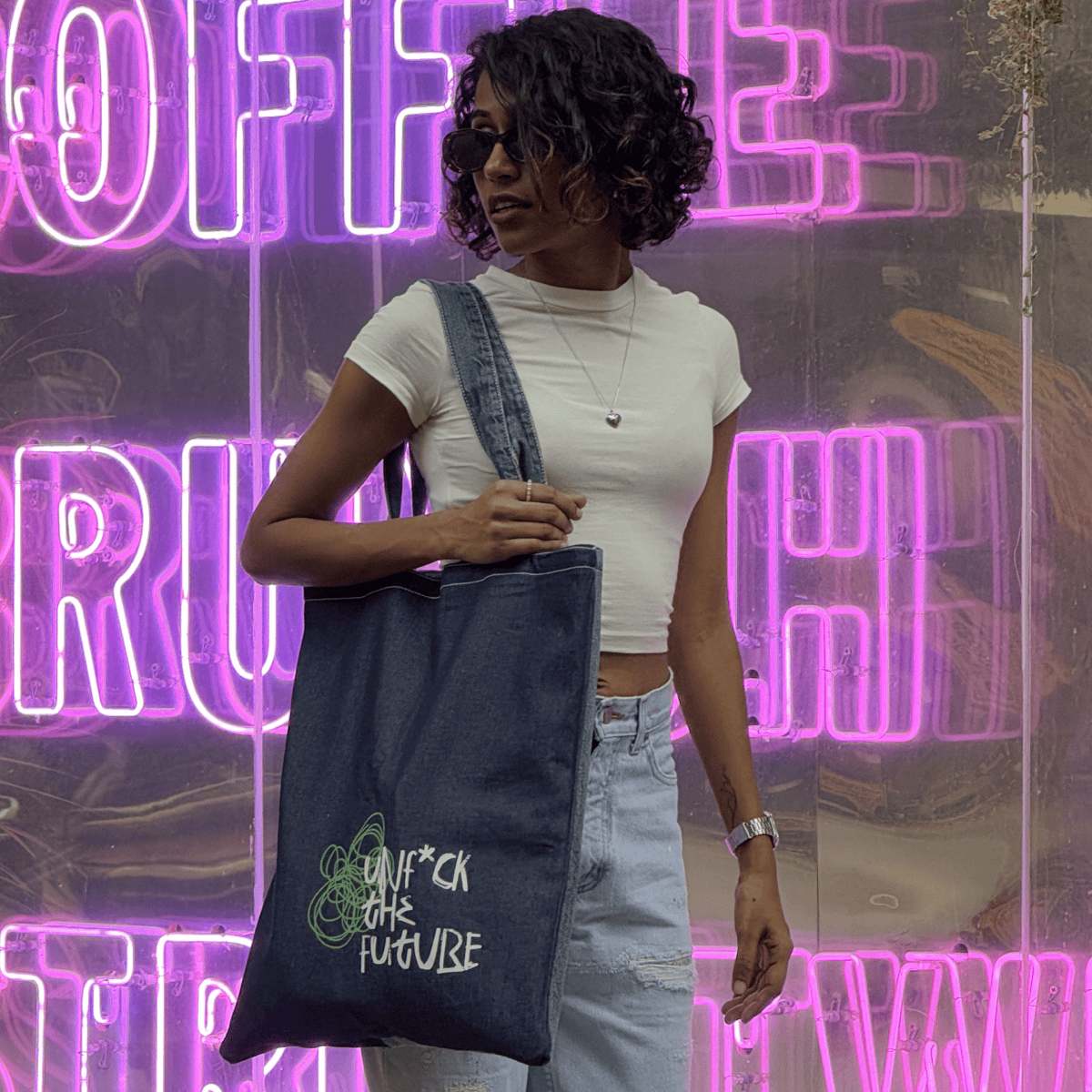 Reversible Multi - Pocket Cotton Denim Tote Bag – Tote Bag on Brown Living™. SKU: UNBHUJA7003055. Img 5.