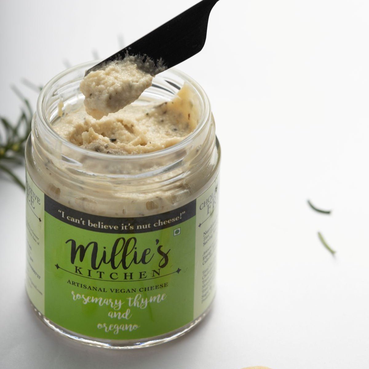 Rosemary Thyme & Oregano – Herbaceous Fermented Cashew Cheese Spread – Jams & Spreads on Brown Living™. SKU: SC03RTO. Img 2.