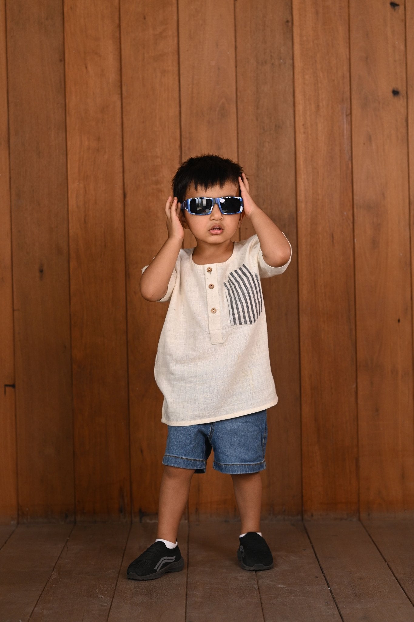 Saadgi Top | Natural White Hand - Spun Cotton Unisex Top – Kids Daywear Sets on Brown Living™. SKU: XBNKTA. Img 2.