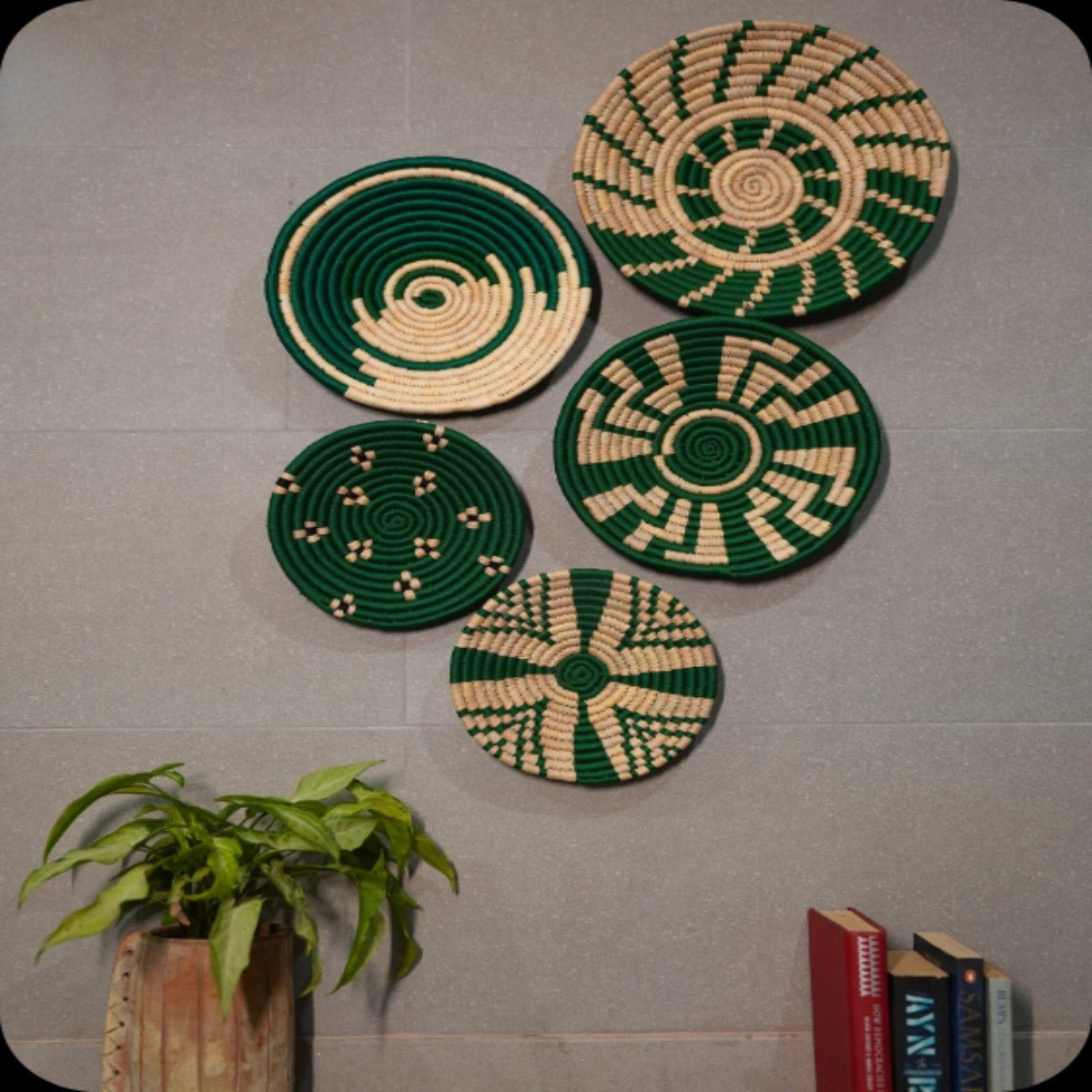 Sabai Grass Wall Plates | Set of 5 – Wall Decor on Brown Living™. SKU: C0_sab_00040 - n. Img 6.