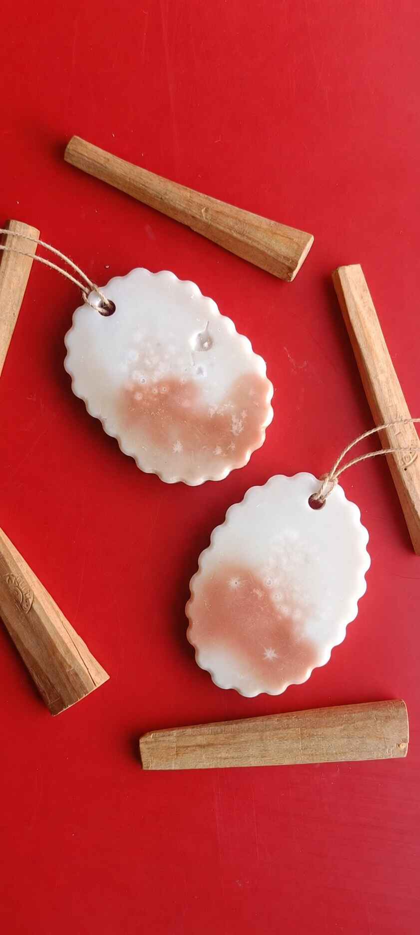 Sandalwood Wax Sachet - Scented Block – Candles & Fragrances on Brown Living™. SKU: SWWS05_N. Img 12.