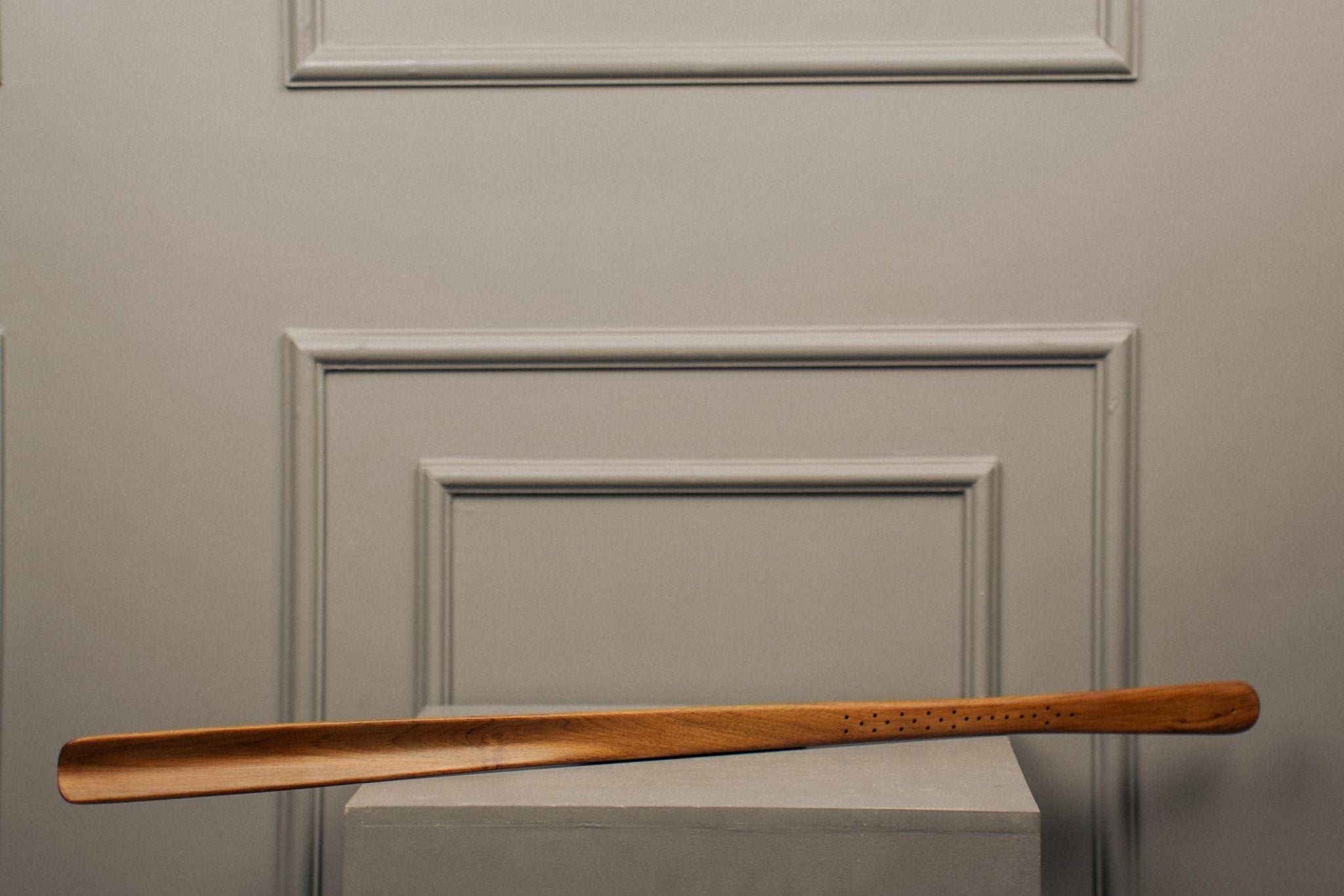 Shoe Horn | Easy Shoe Wearing Tool for Daily Use – Wooden Toys on Brown Living™. SKU: SH. Img 1.