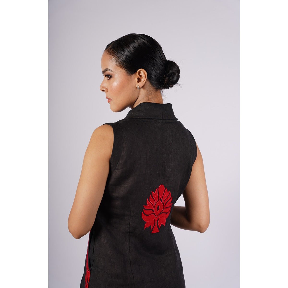 Shyama Charcoal Black Cowl Neck Dress With Red Applique Work – Womens Dress on Brown Living™. SKU: HD1015XSN. Img 3.