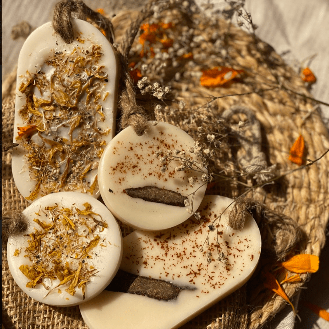 Soy Wax Air Freshener| Aalay Itr ~ Variety Pack – Candles & Fragrances by Pravaah India available on Brown Living™. 2 Small 2 Large . SKU: AR006_2S2L_BL. Img 8.