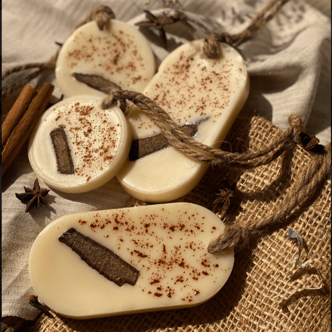 Soy Wax Air Freshener| Aalay Itr ~ Variety Pack – Candles & Fragrances by Pravaah India available on Brown Living™. 3 Small 3 Large . SKU: AR006_3S3L_BL. Img 7.