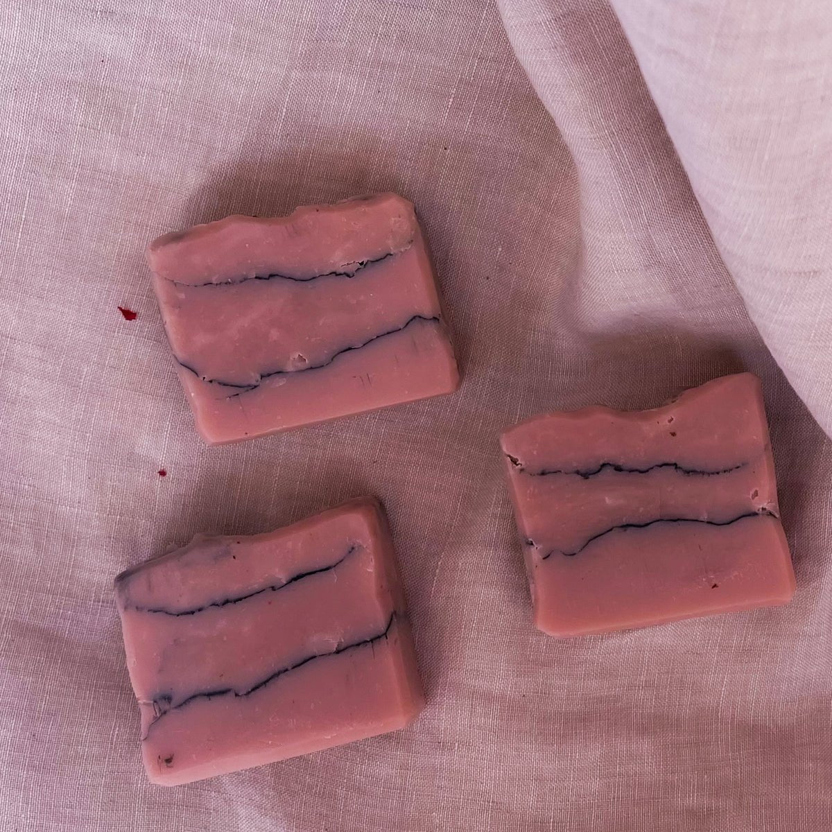 Star Gaze, Dusky Bloom & Morning Blossom Soap Set Pack Of 3 – Body Soap on Brown Living™. SKU: LN-SET-SGDBMB-01. Img 4.