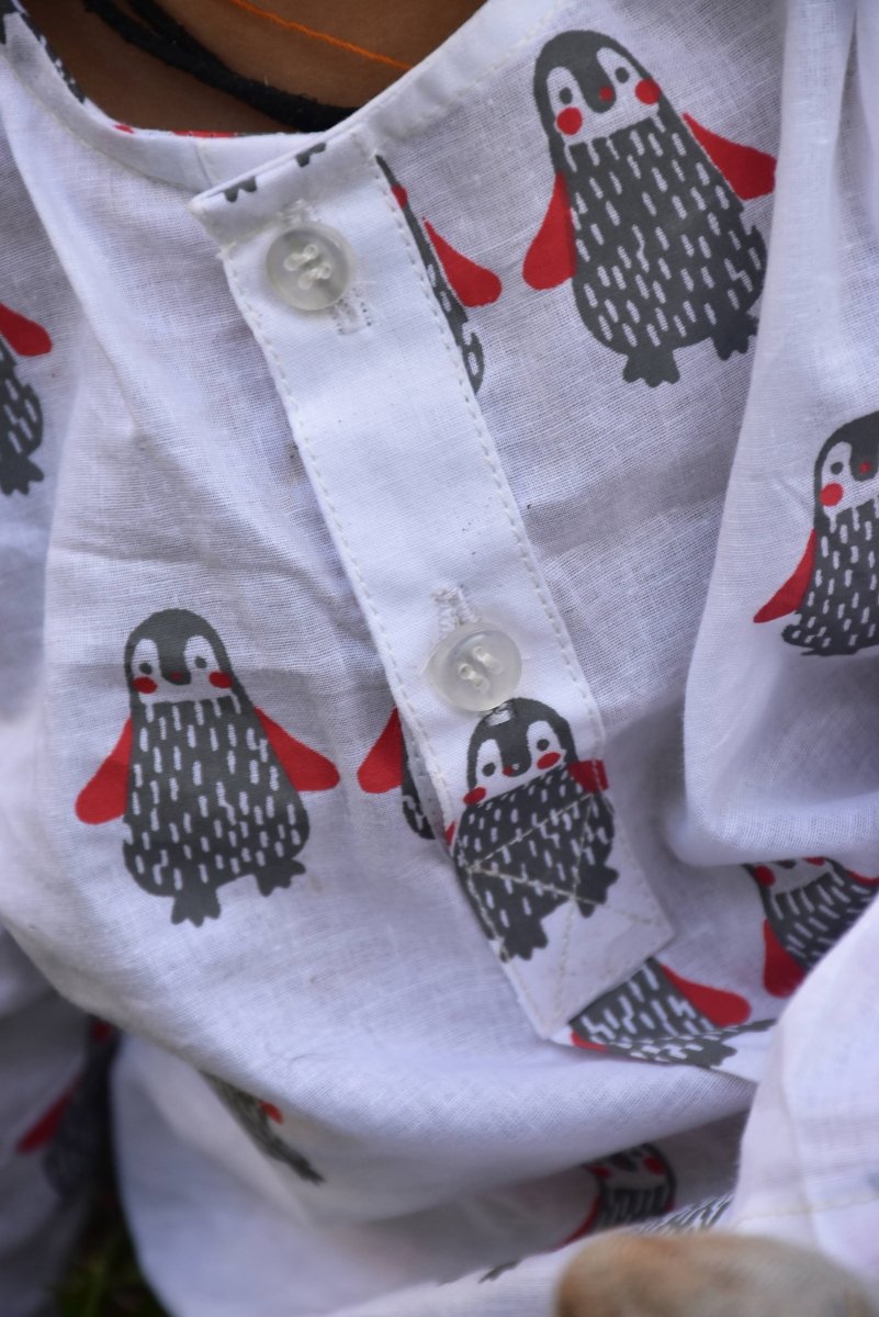 Stary Penguin - Unisex Infant Cotton Nightwear – Kids Onesies on Brown Living™. SKU: MITHIC - 0623046. Img 7.