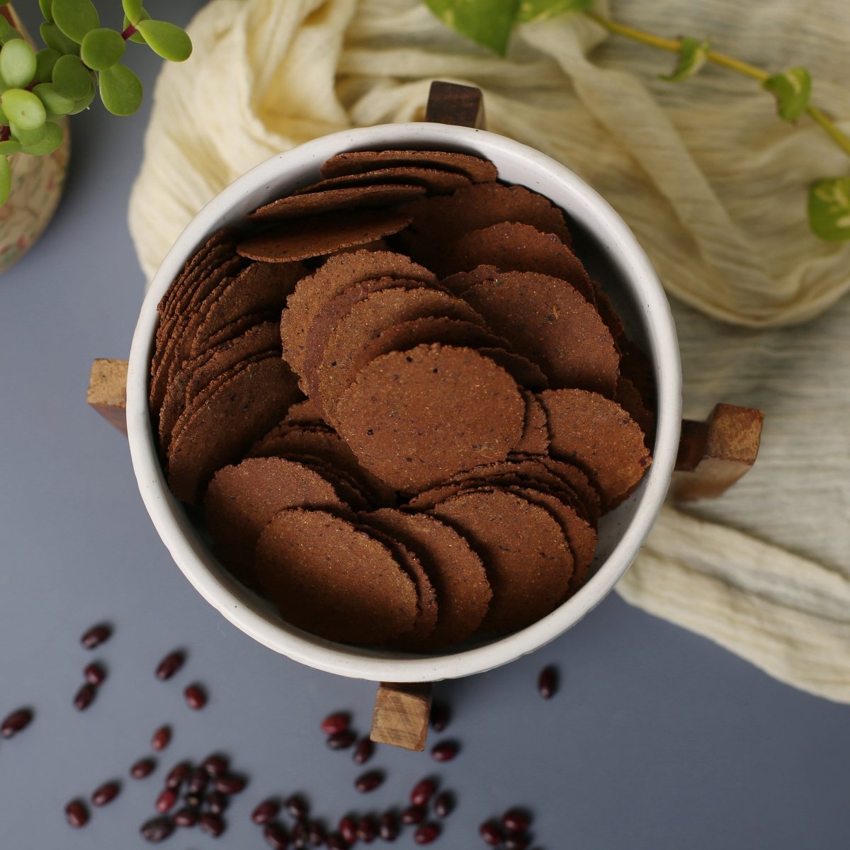 Baked Rajma Chips 150 g + 50 g Free – Healthy Snacks by GuiltChip available on Brown Living™. 150 g . SKU: 026 - 00806 - VRO - 20007 - BRC. Img 7.