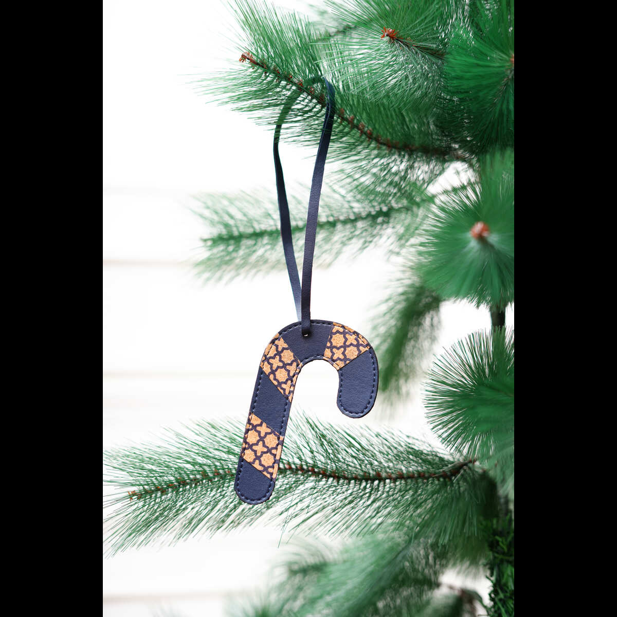 Banana Leather & Cork Festive Decor Handcrafted Christmas Candy Cane (Blue) – Decor & Artefacts on Brown Living™. SKU: XMGH1003. Img 3.